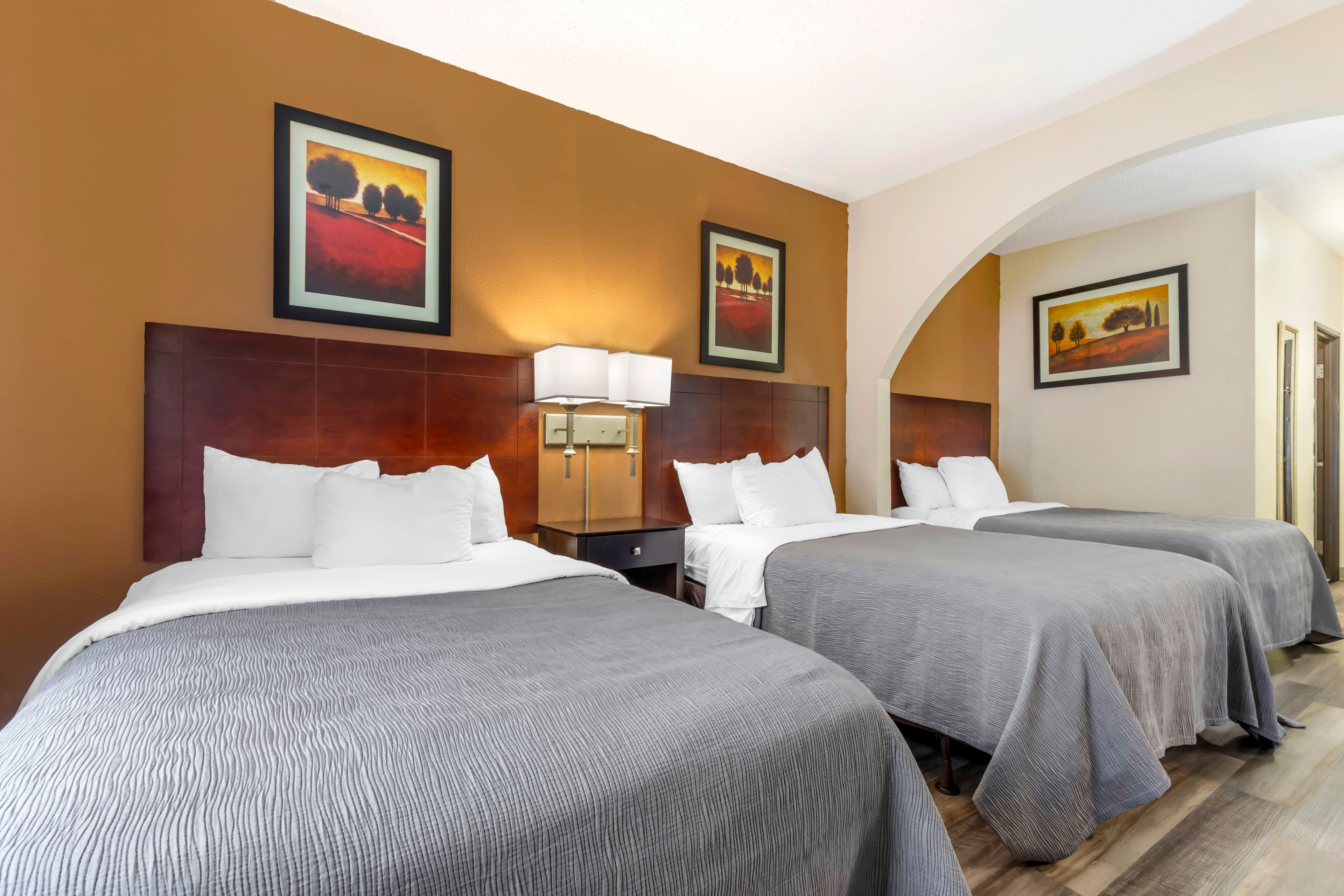 Quality Inn & Suites Wichita Falls I-44 — 17