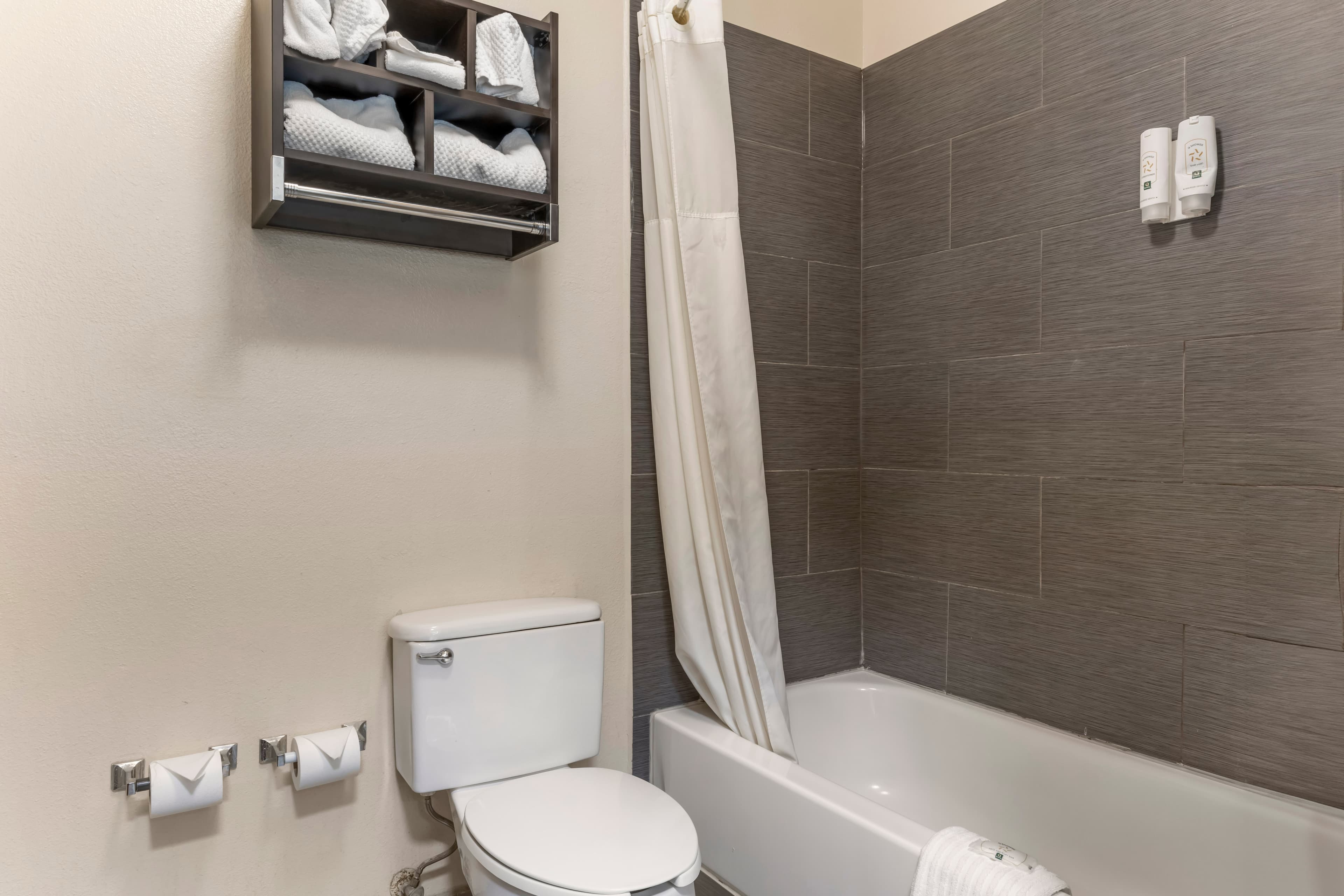 Quality Inn & Suites Wichita Falls I-44 — 24