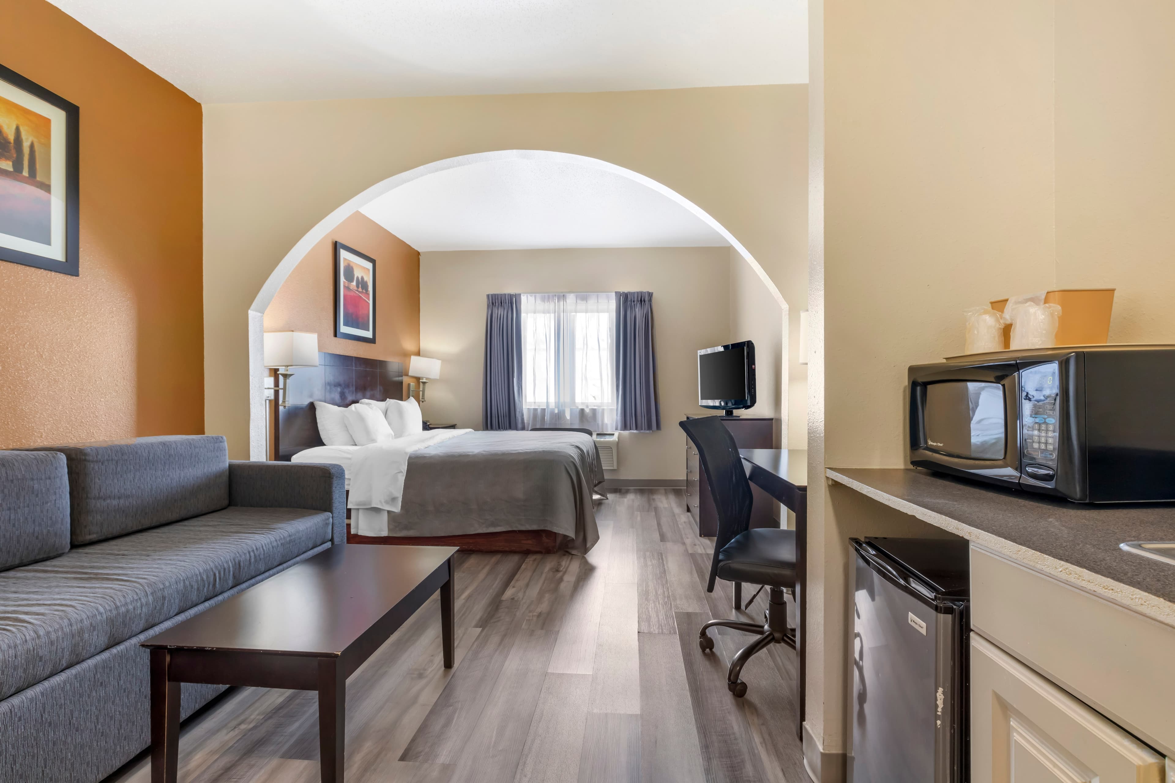 Quality Inn & Suites Wichita Falls I-44 — 35