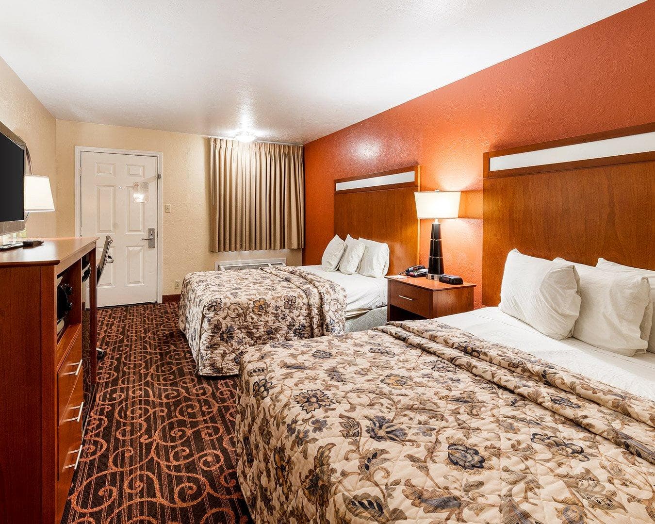 Econo Lodge Jasper - Image 5