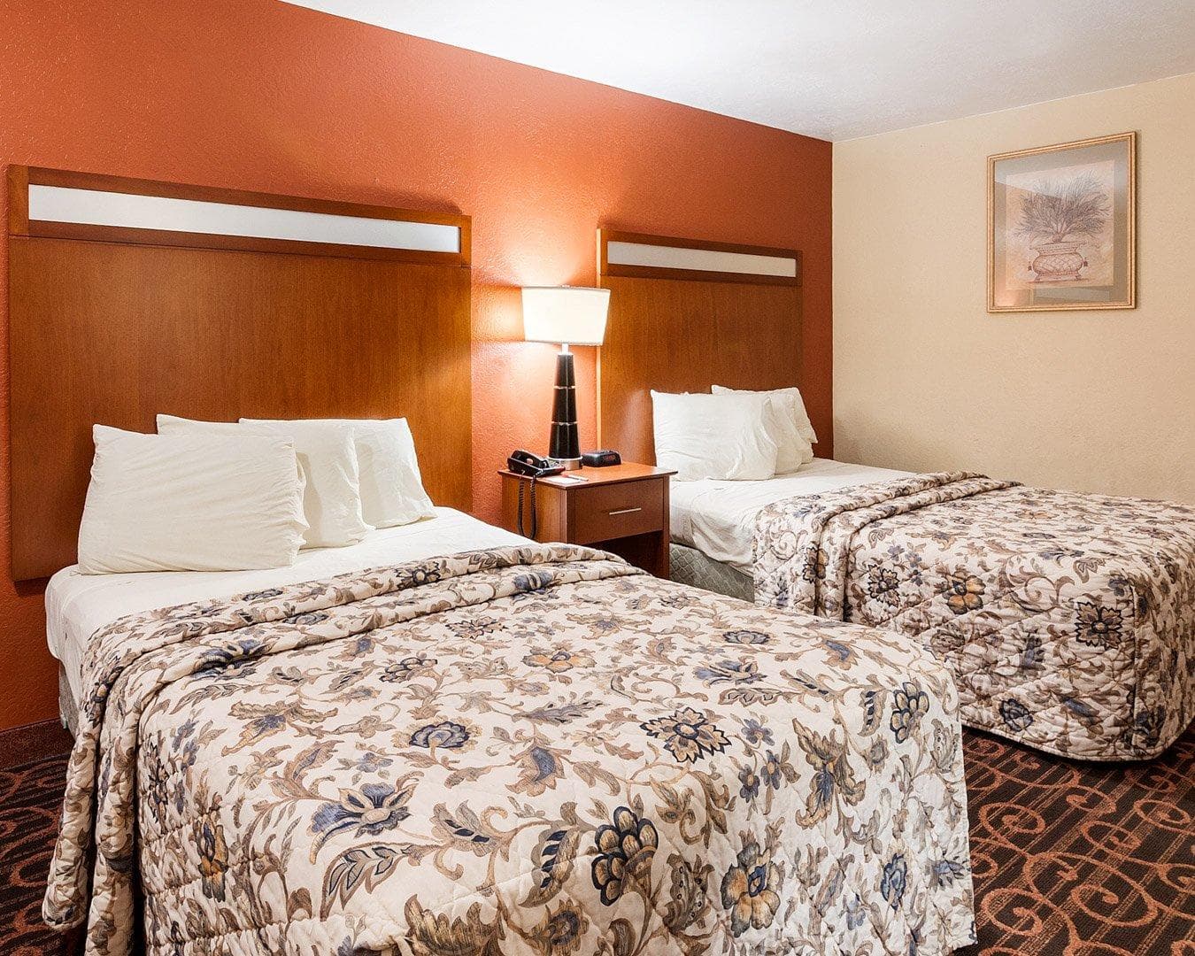 Econo Lodge Jasper — 7