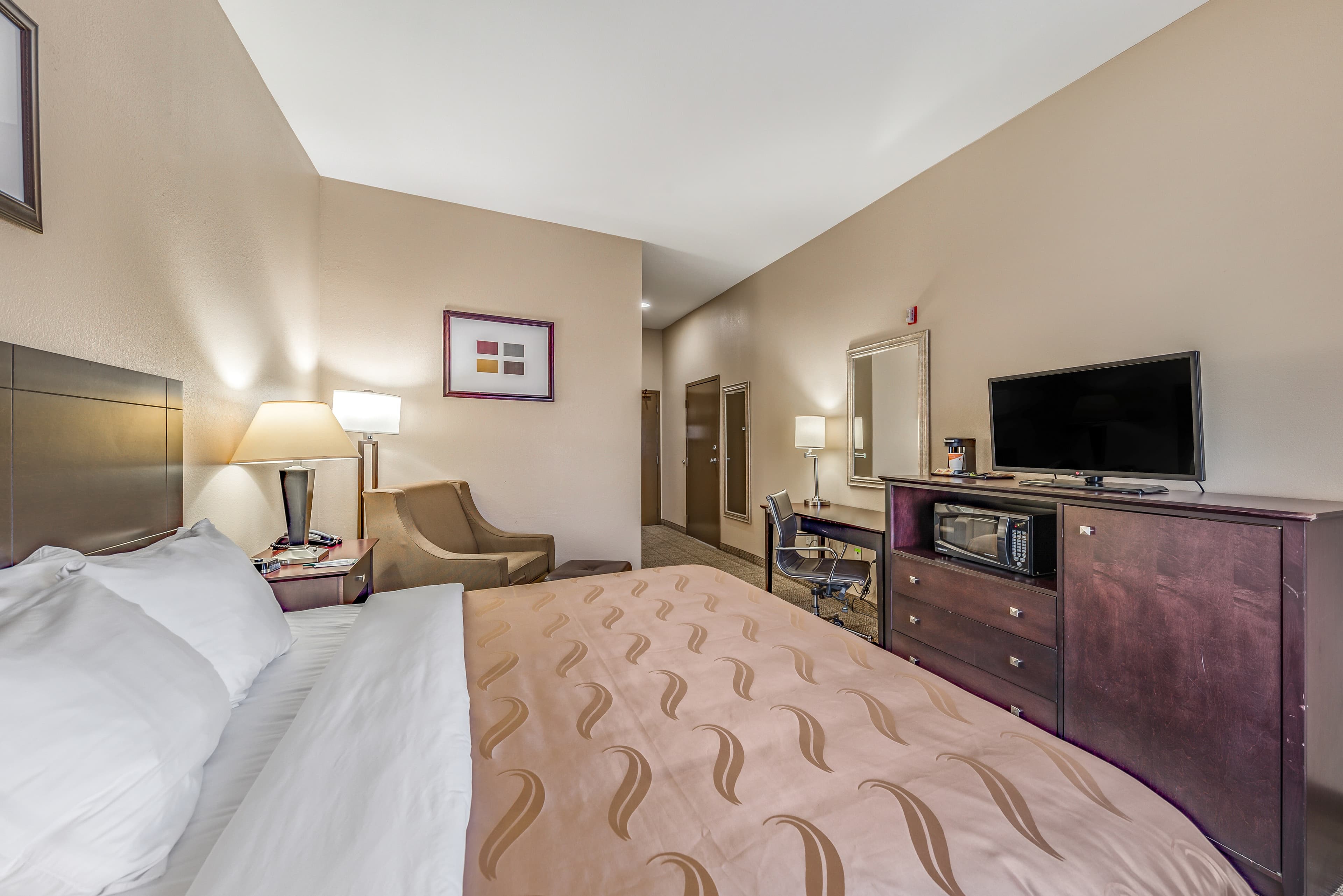 Quality Inn West Plano - Dallas - Image 4