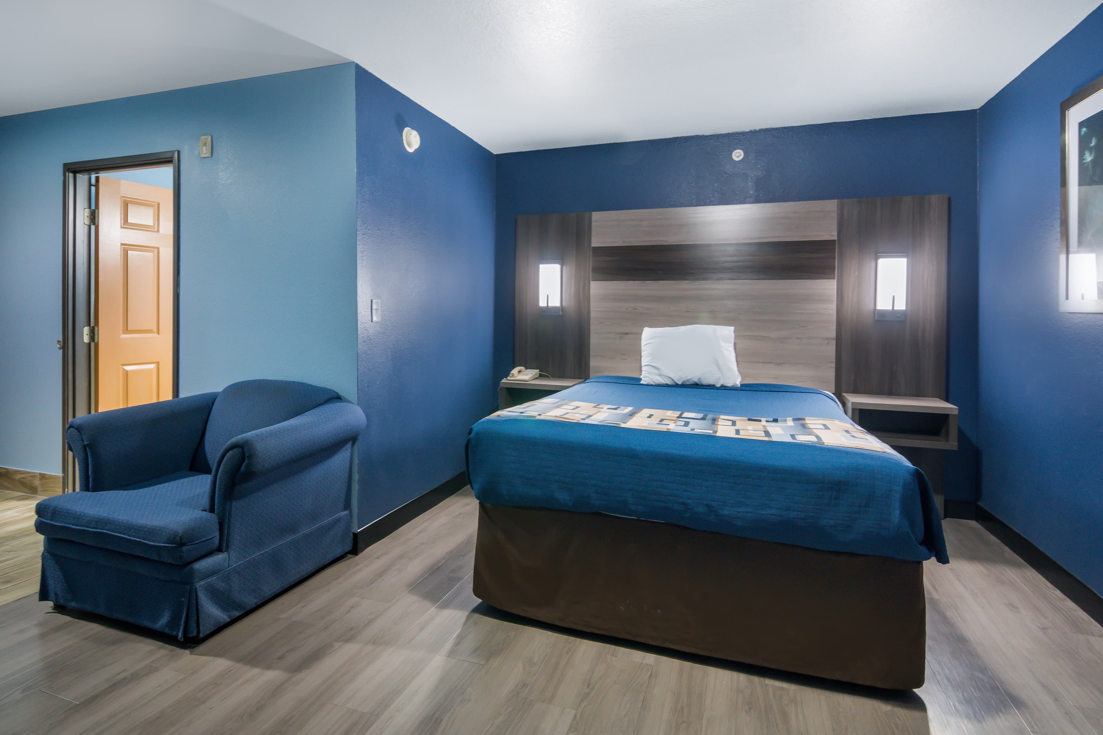 Rodeway Inn Carrollton I-35E — 25