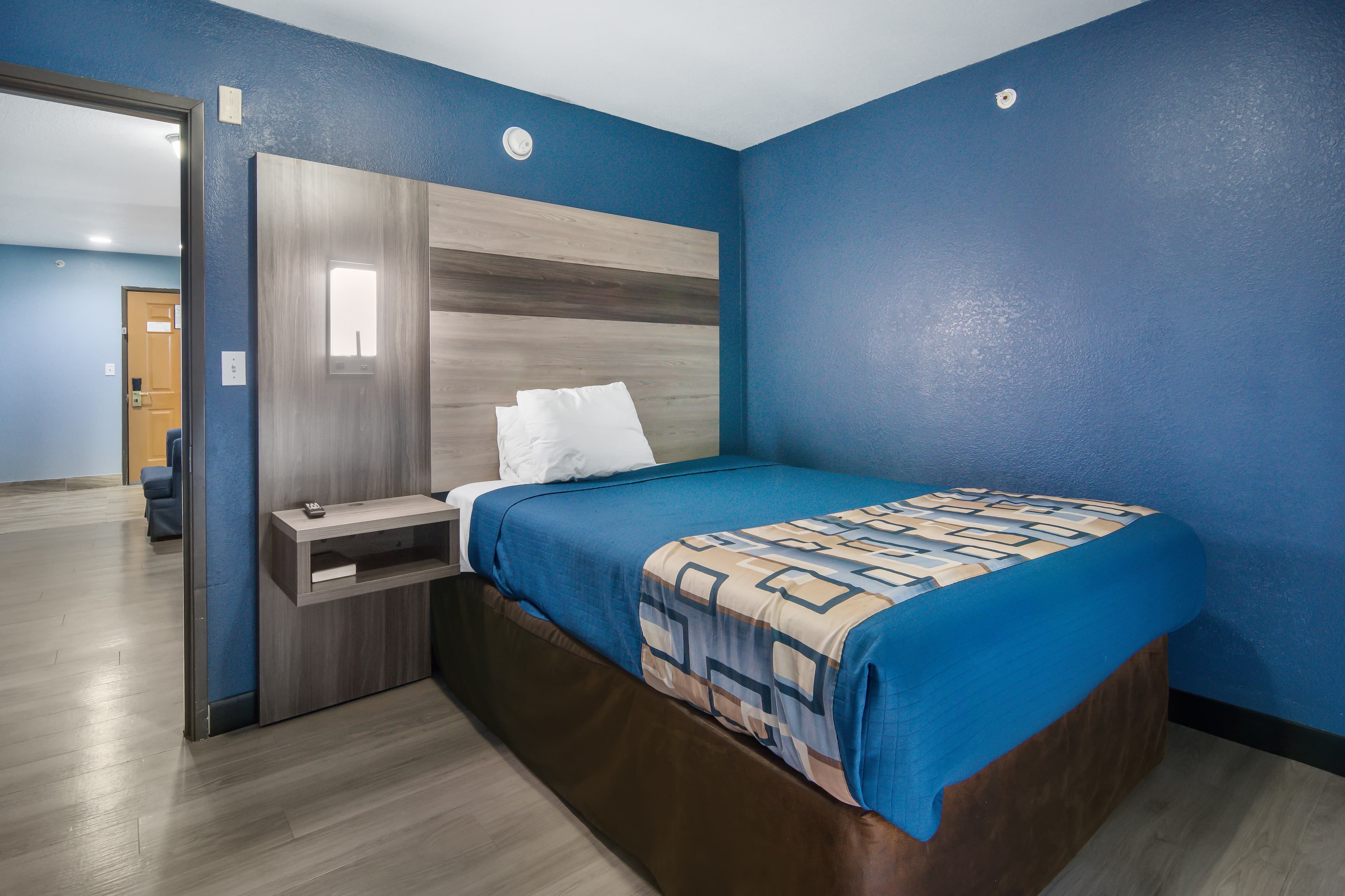 Rodeway Inn Carrollton I-35E — 26