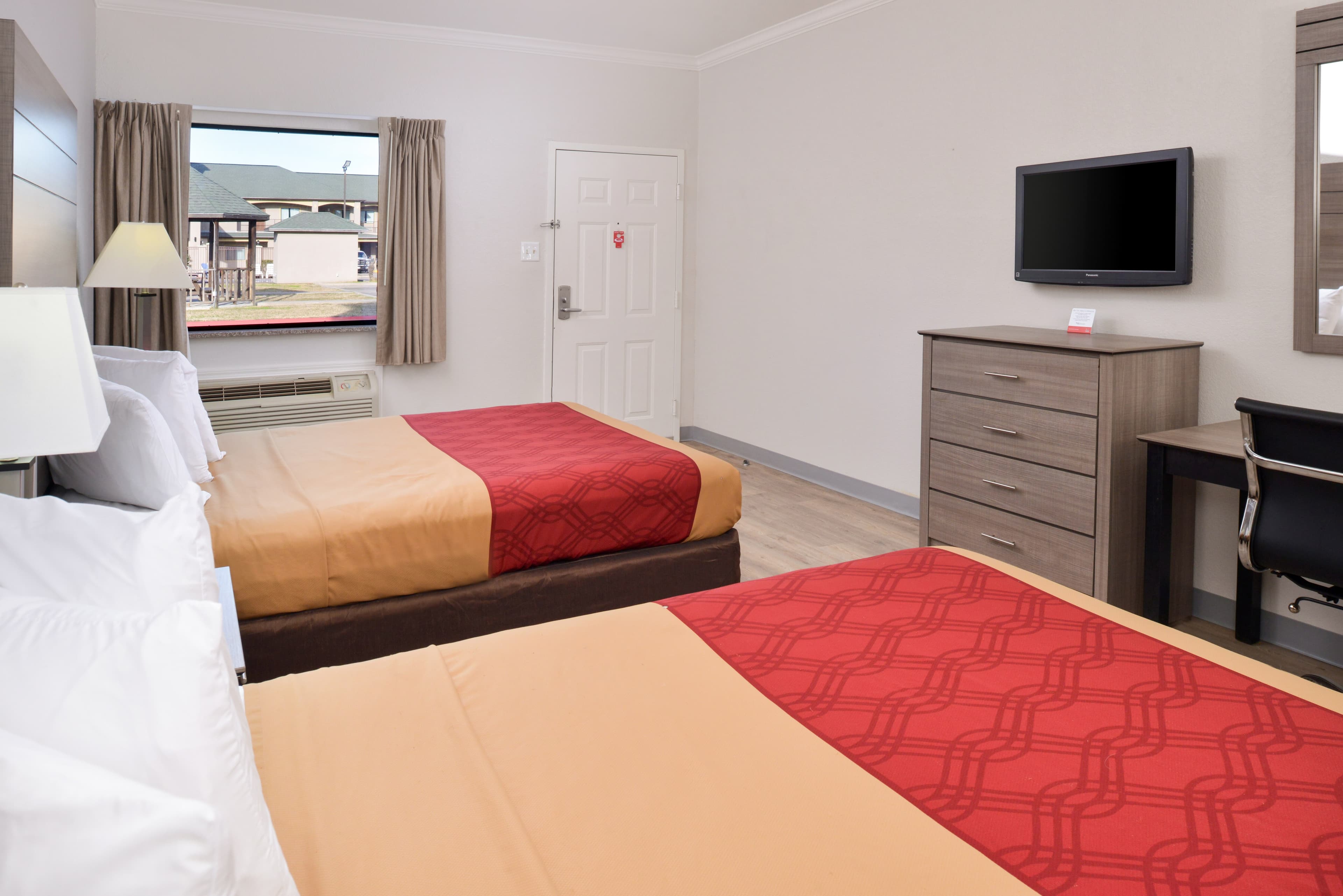 Econo Lodge Inn & Suites Port Arthur near Sabine Pass — 13