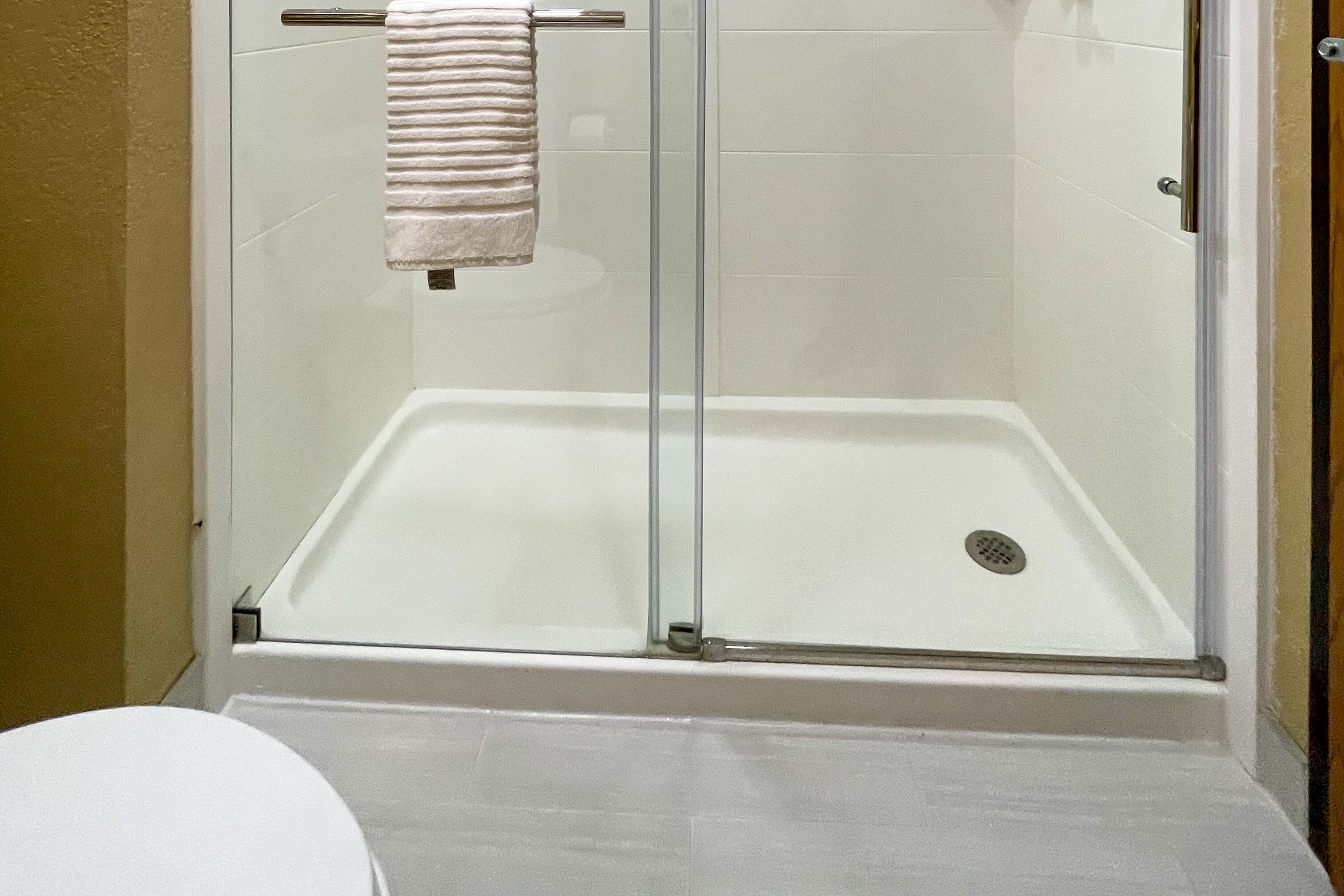 Comfort Suites San Antonio Near Seaworld — 11