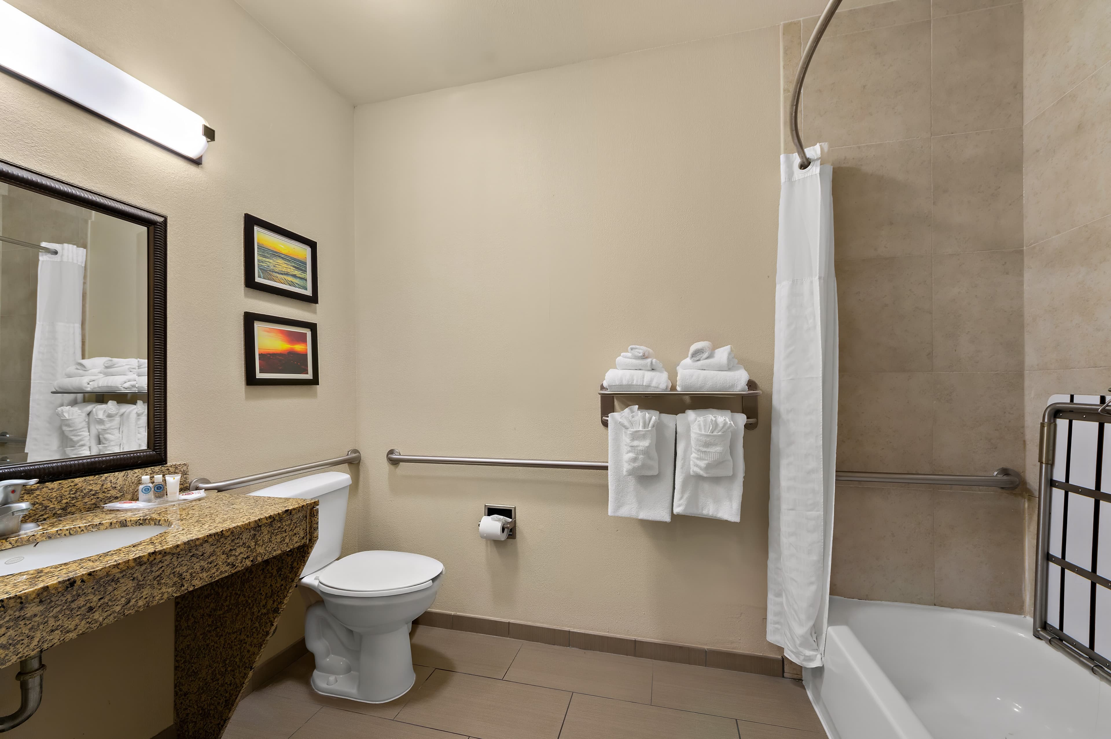 Comfort Suites Corpus Christi Central — 6