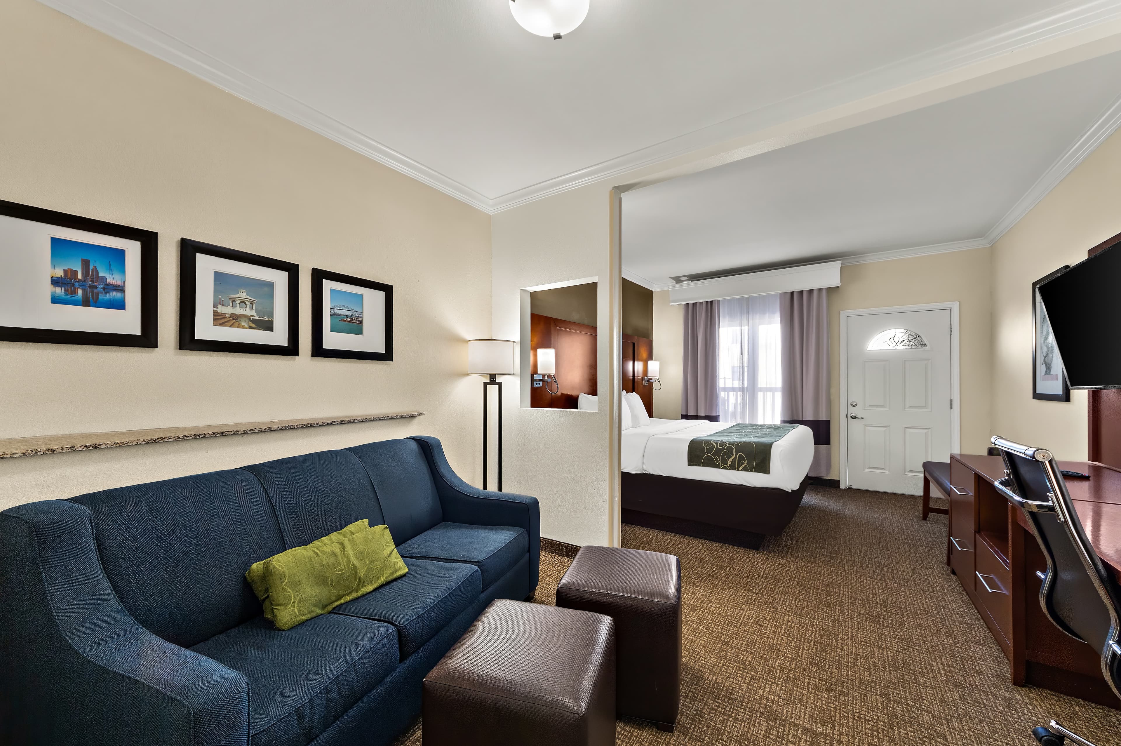 Comfort Suites Corpus Christi Central — 18