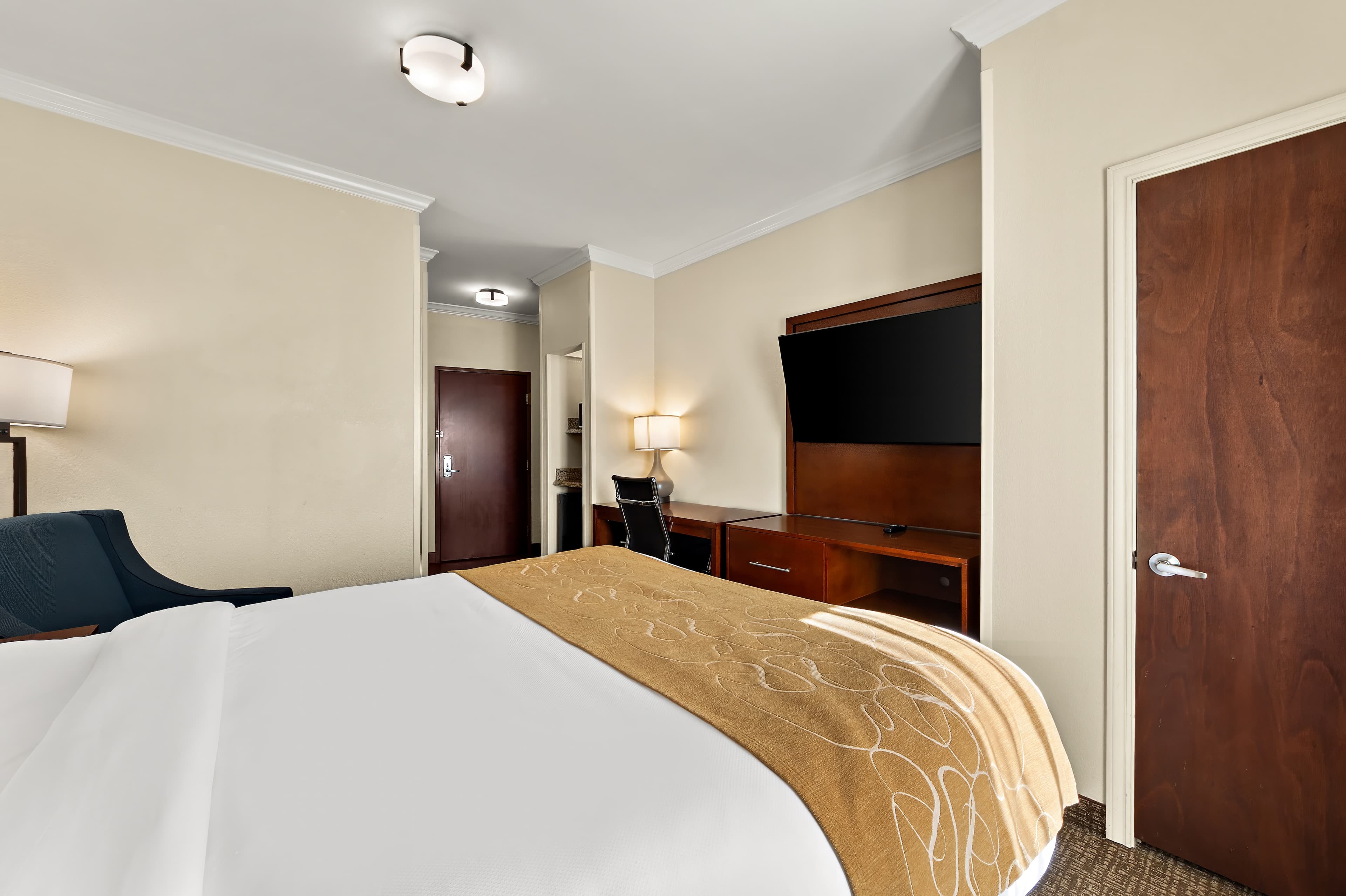 Comfort Suites Corpus Christi Central — 24