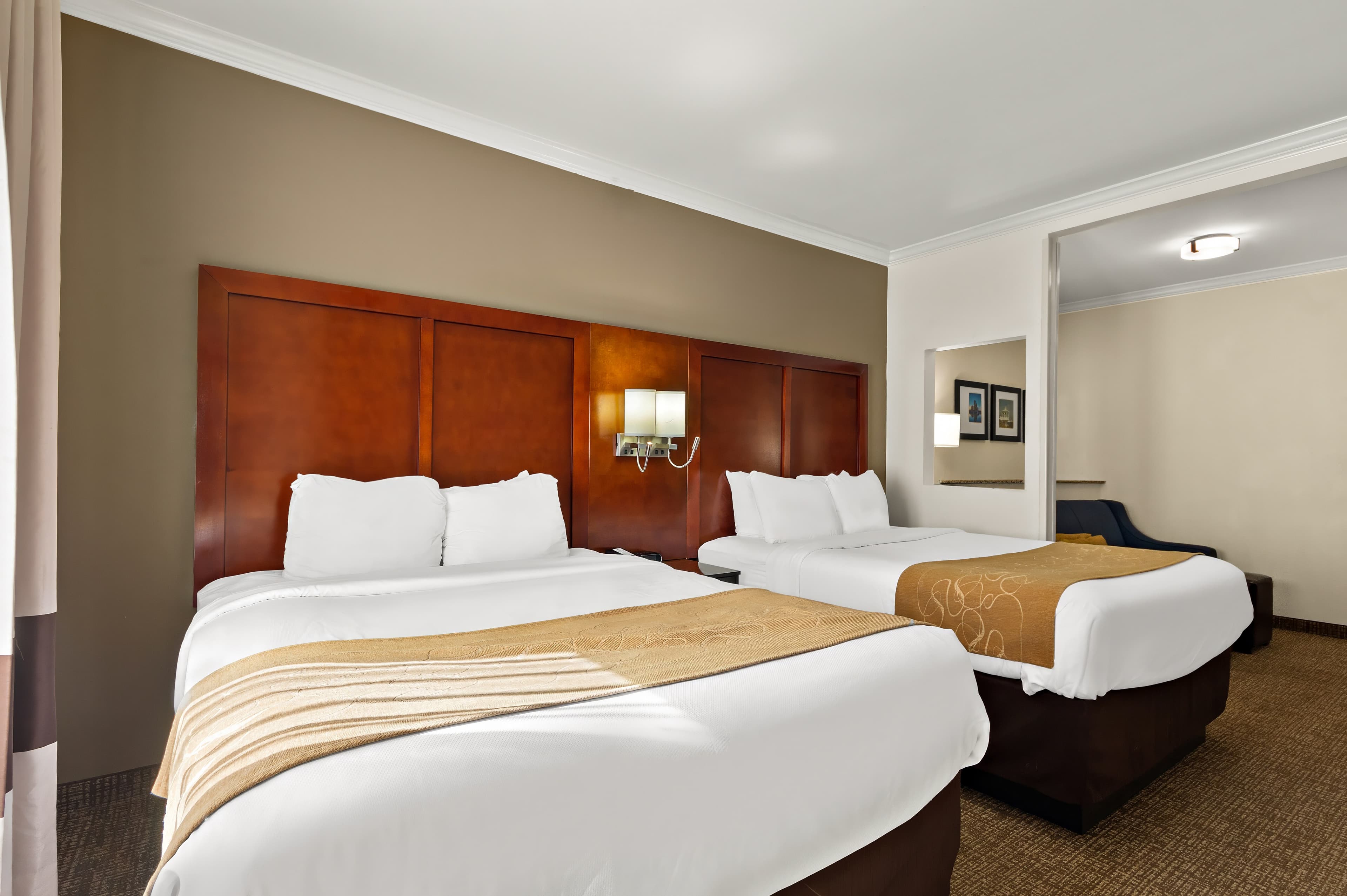 Comfort Suites Corpus Christi Central — 13