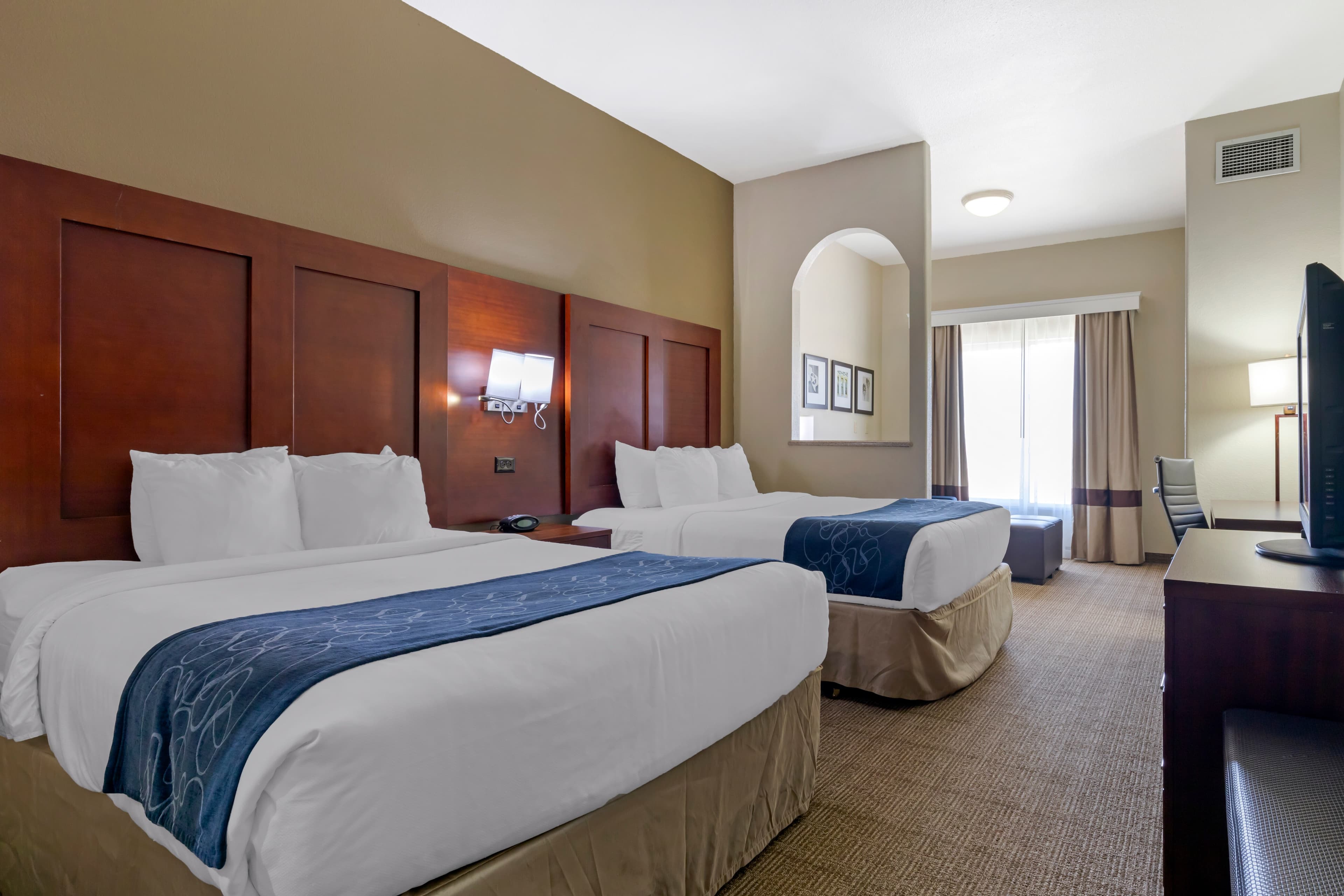 Comfort Suites Gainesville — 7