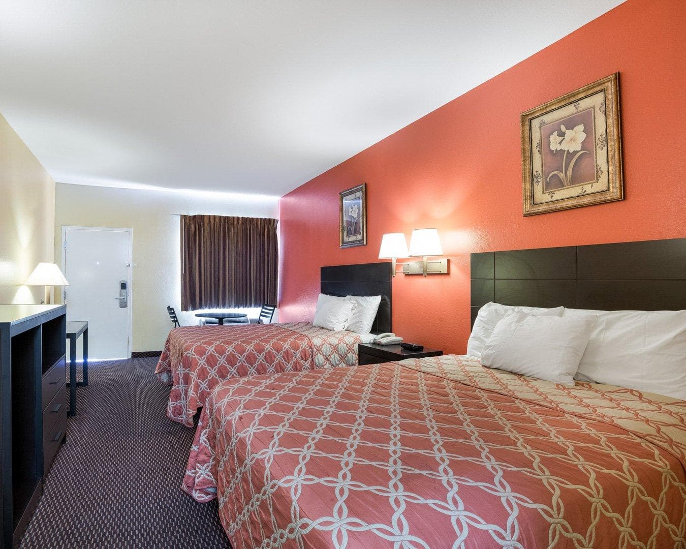 Rodeway Inn & Suites Humble IAH — 15