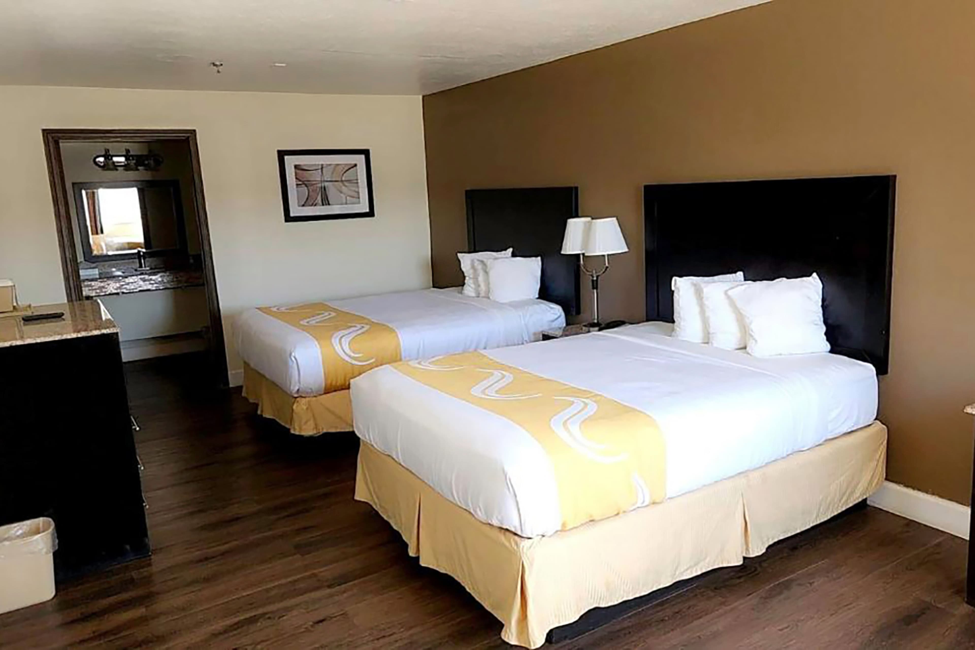Quality Inn Del Rio - Image 2