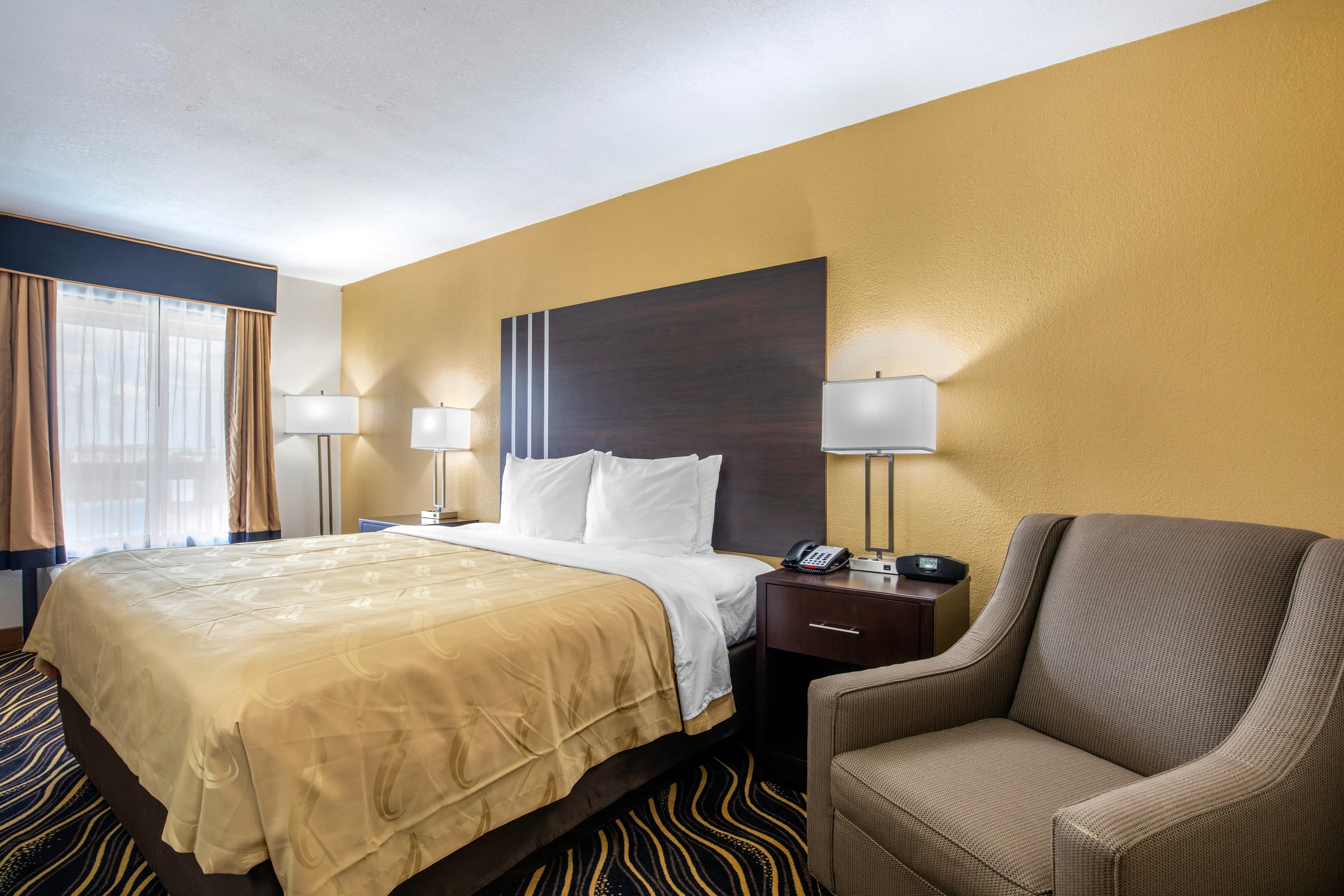 Quality Inn West Fort Worth - Image 2