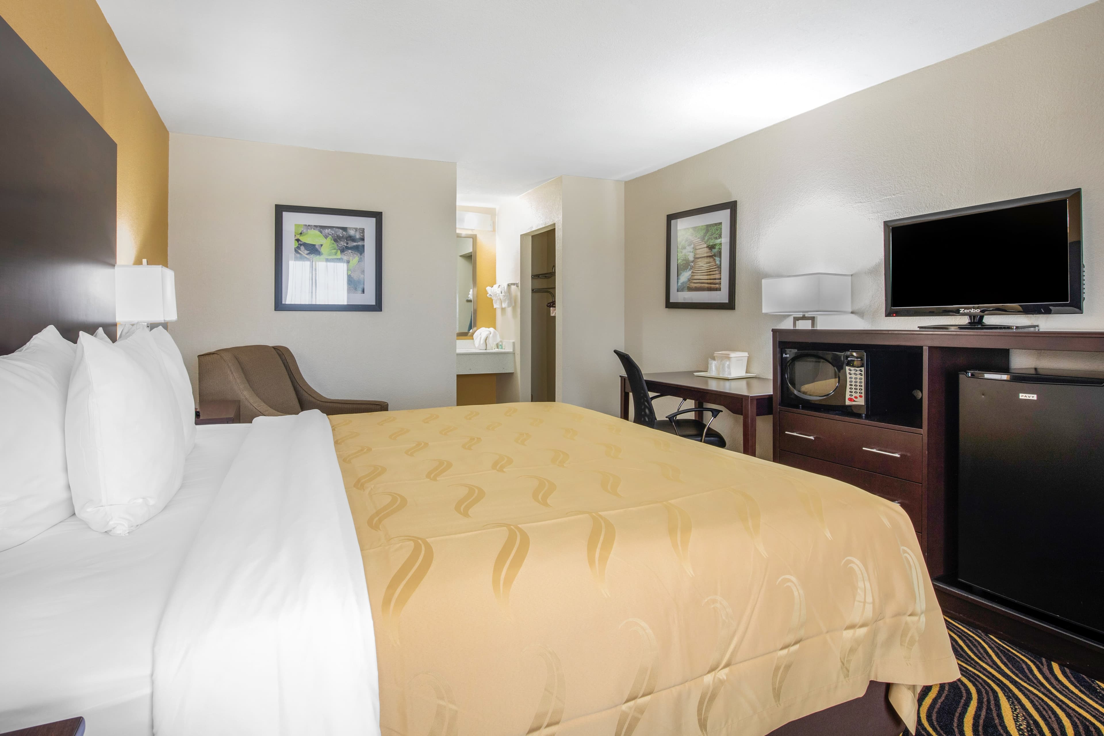 Quality Inn West Fort Worth - Image 3