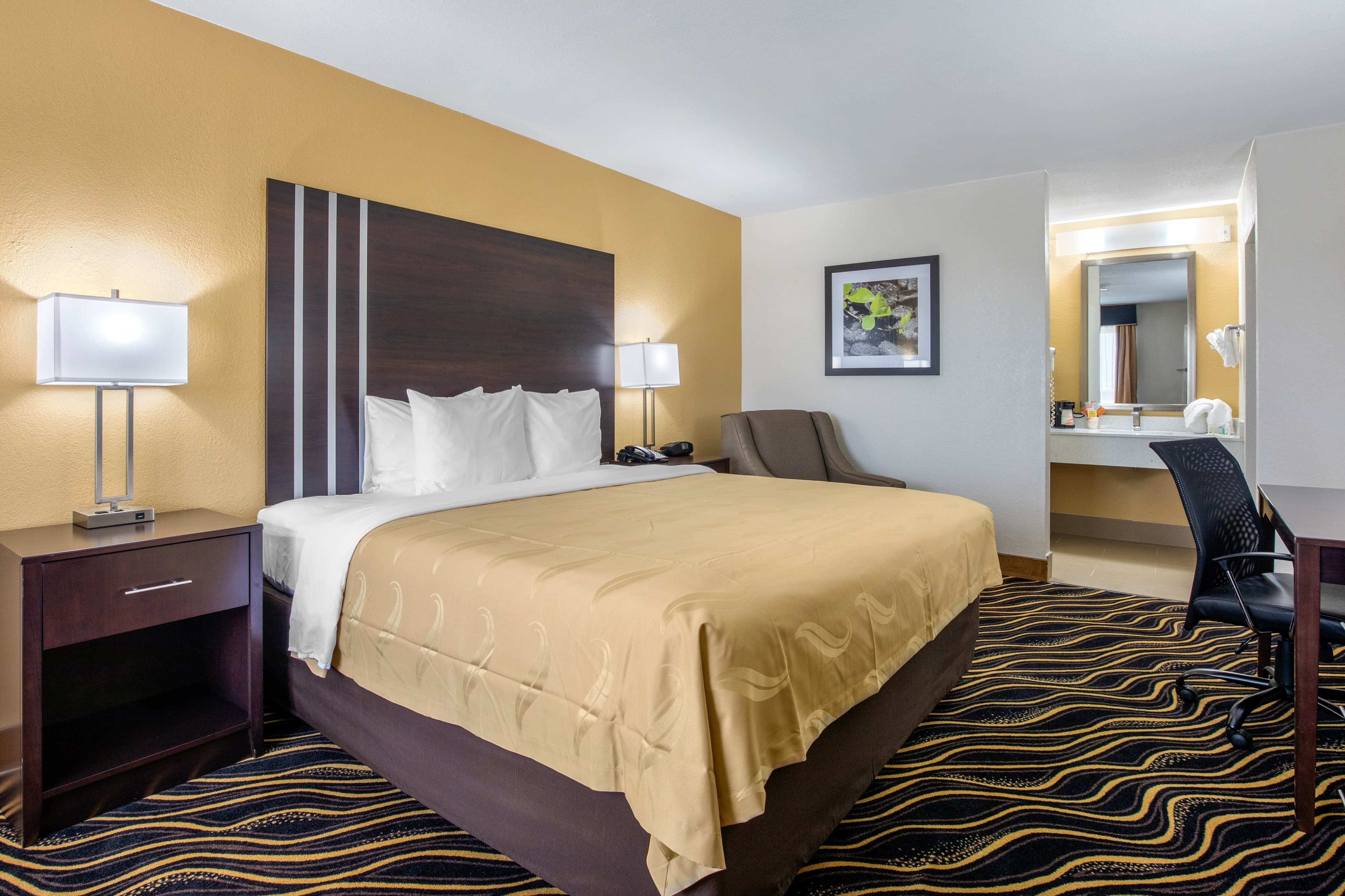 Quality Inn West Fort Worth - Image 4