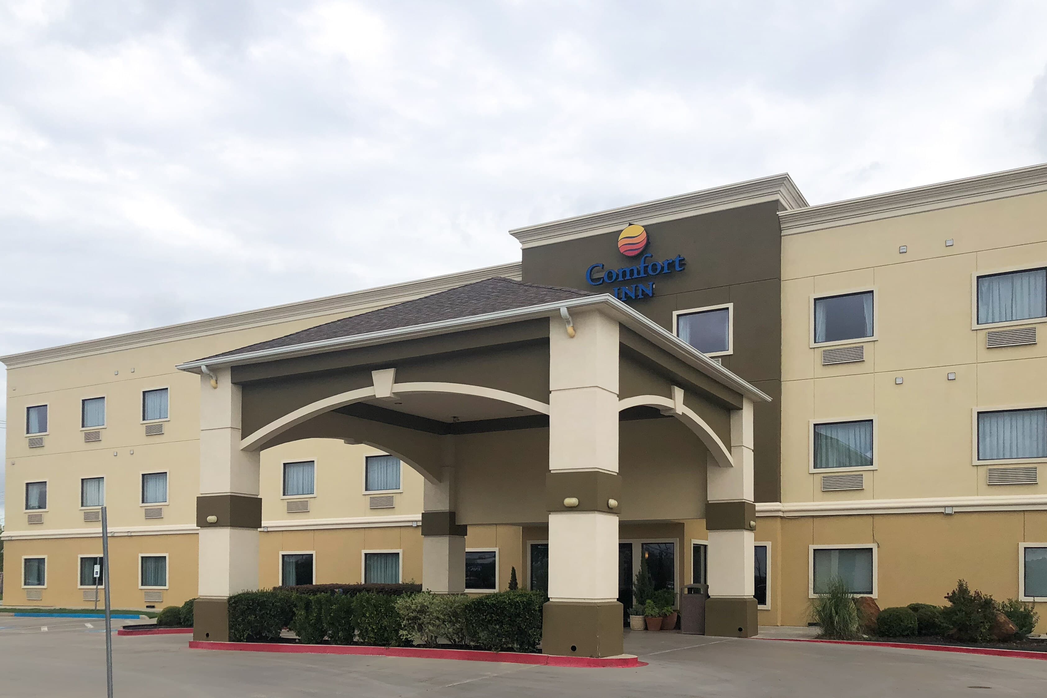 Comfort Inn Early Brownwood - Image 1