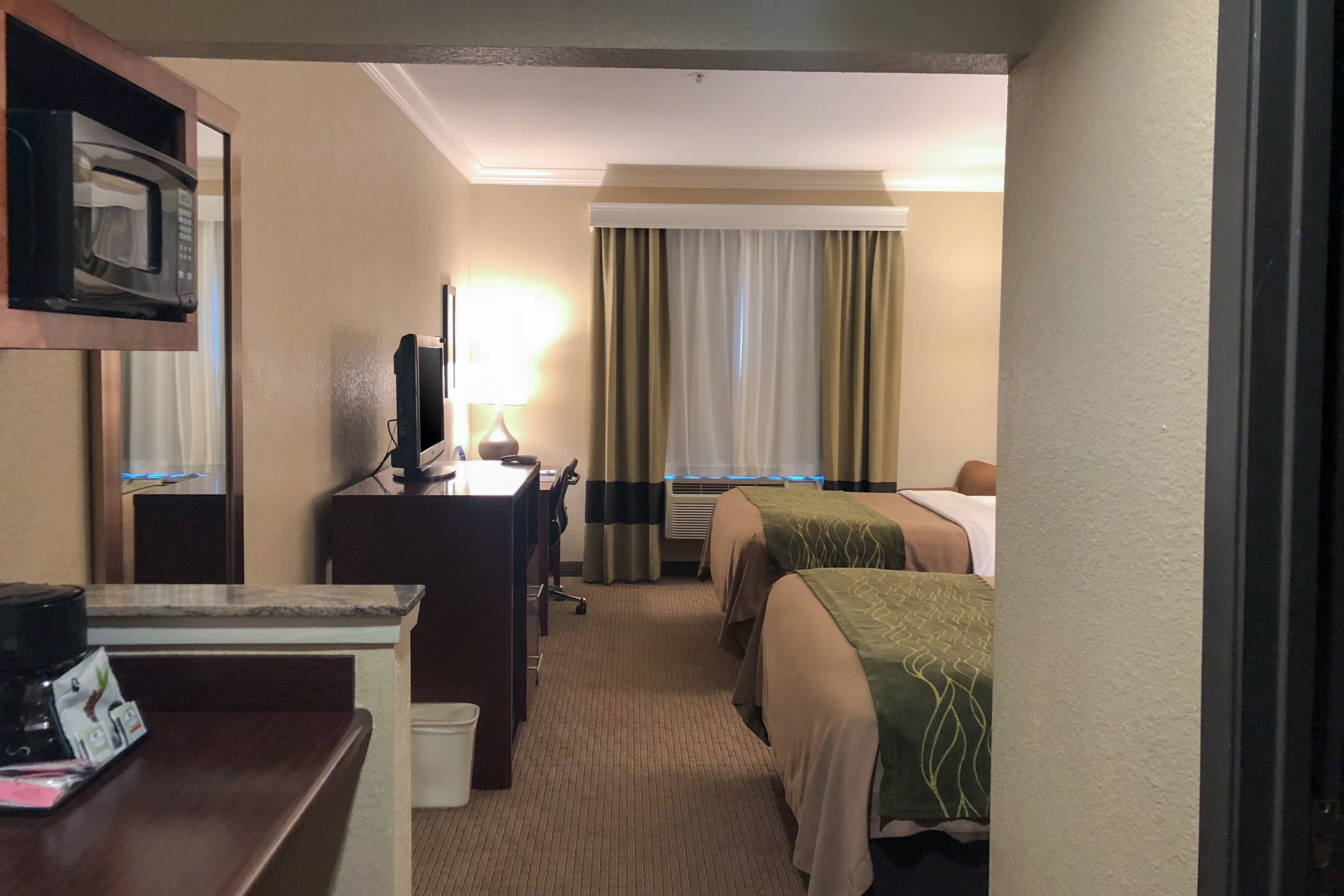 Comfort Inn Early Brownwood - Image 5
