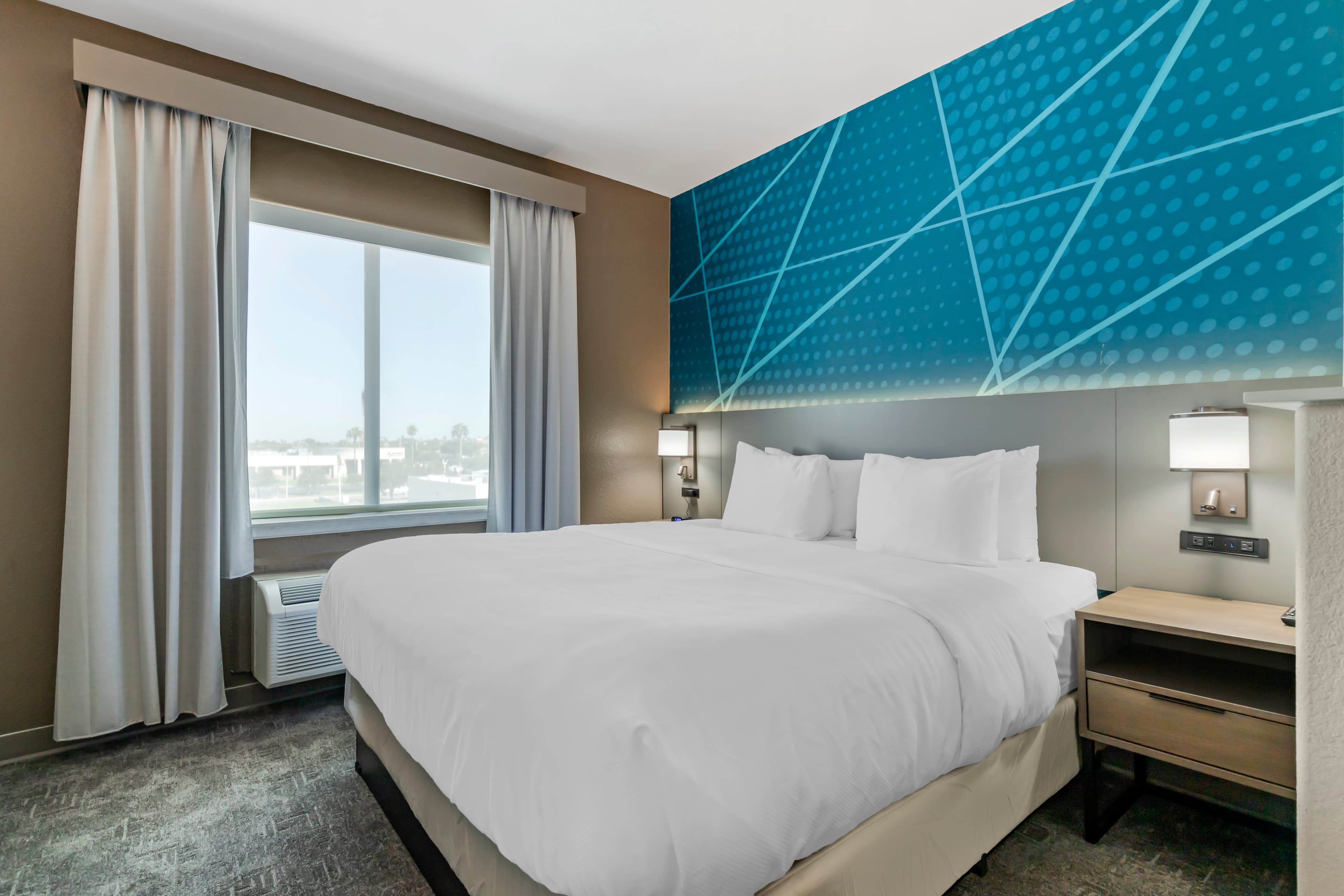 Comfort Suites Laredo - Nuevo Laredo — 10