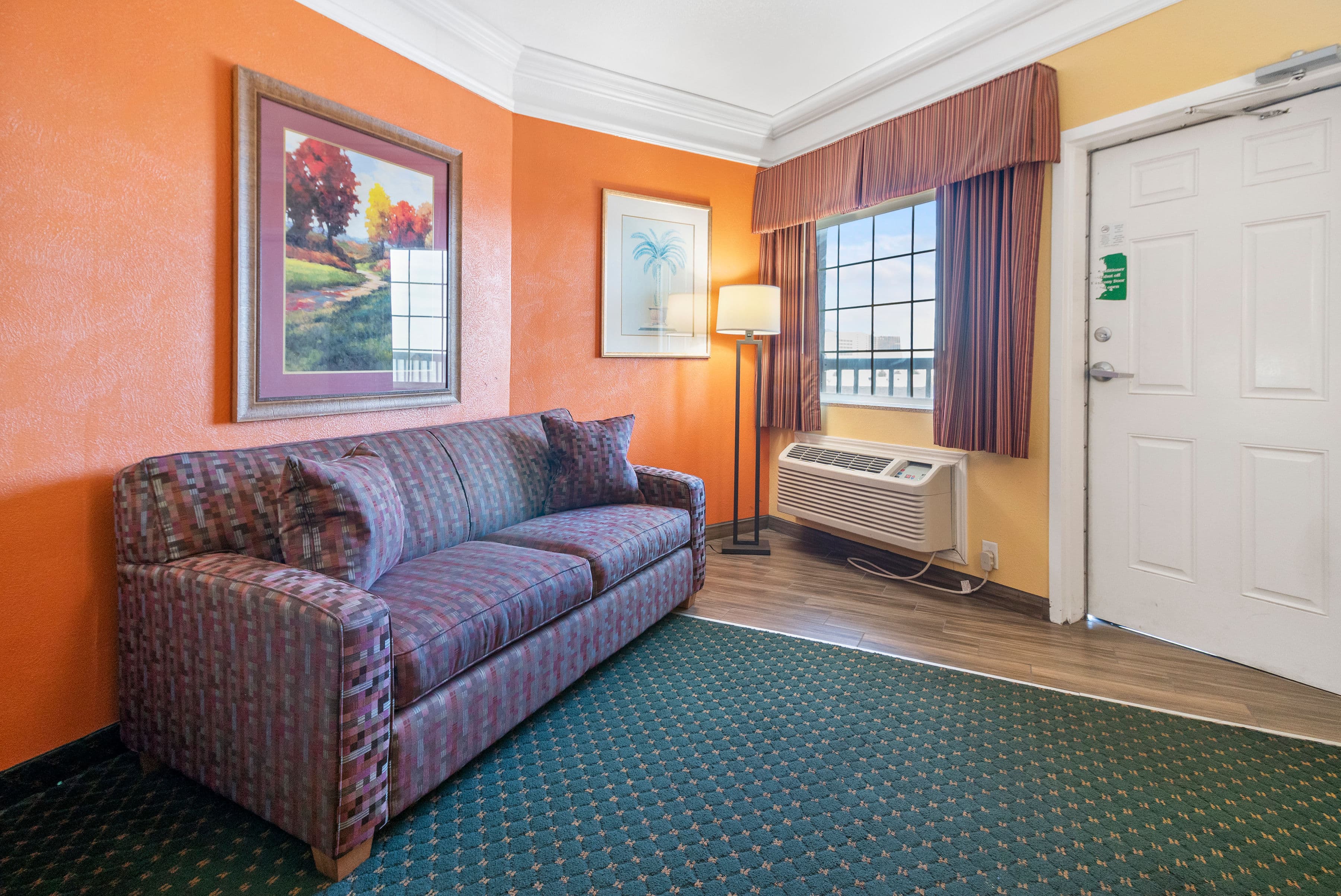 Quality Inn & Suites Galveston - Beachfront — 14