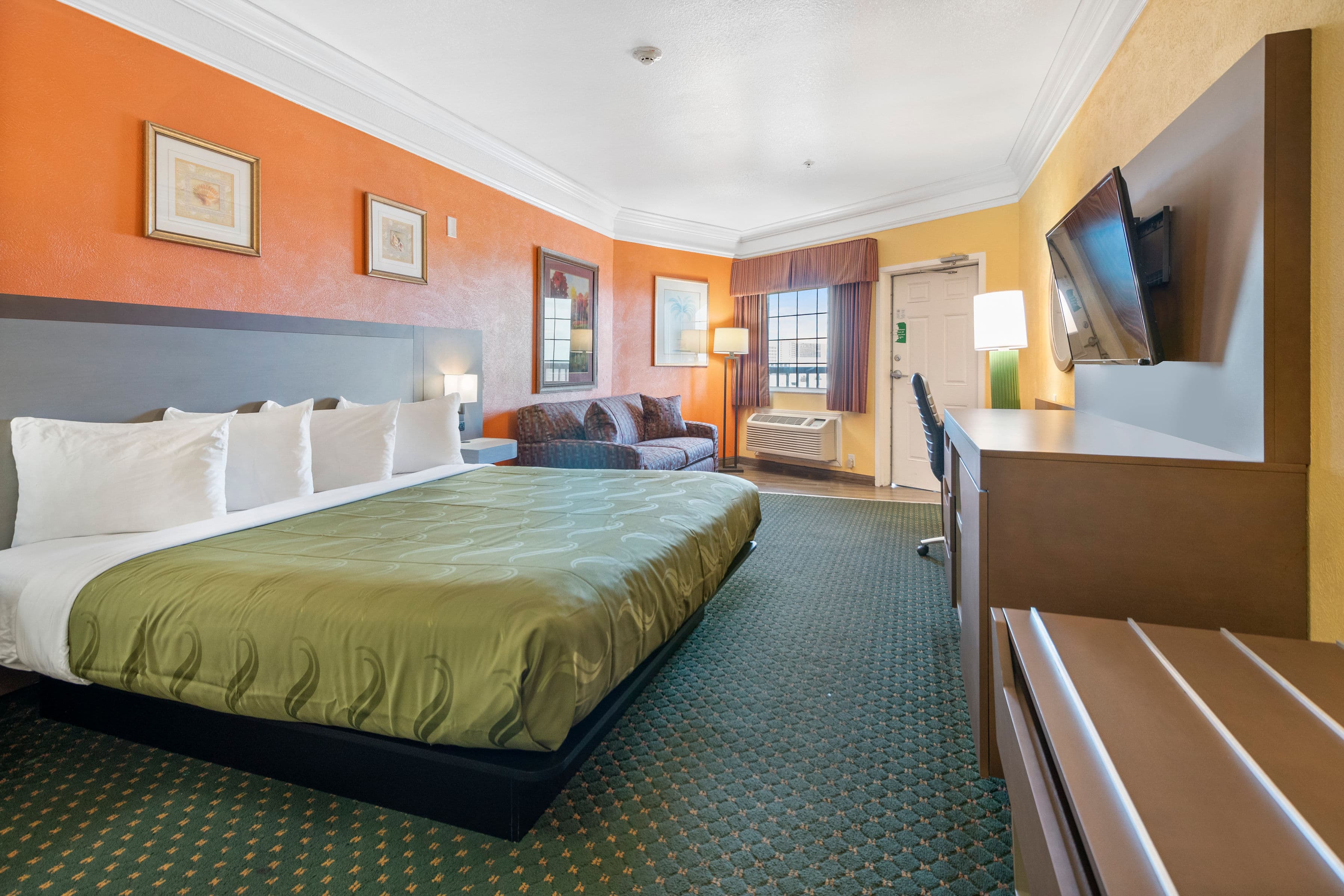 Quality Inn & Suites Galveston - Beachfront — 15
