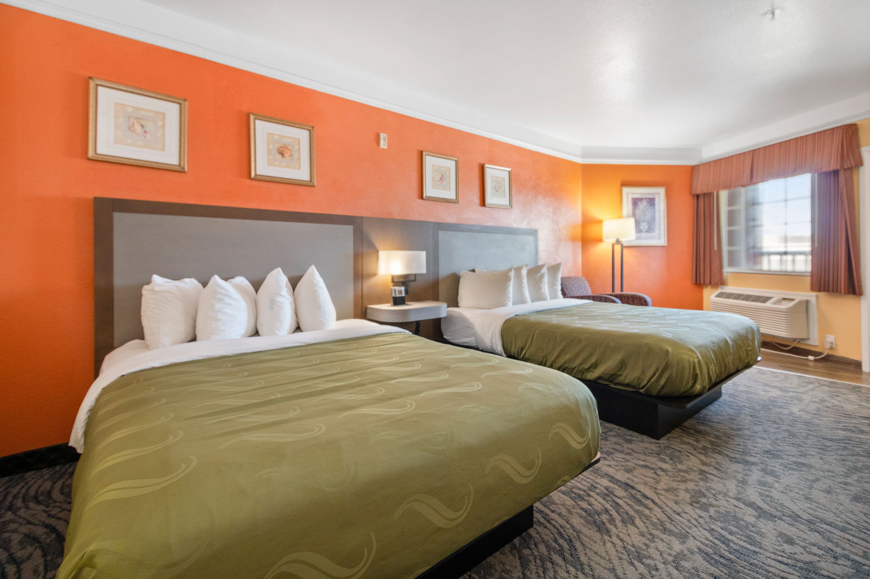 Quality Inn & Suites Galveston - Beachfront - Image 5