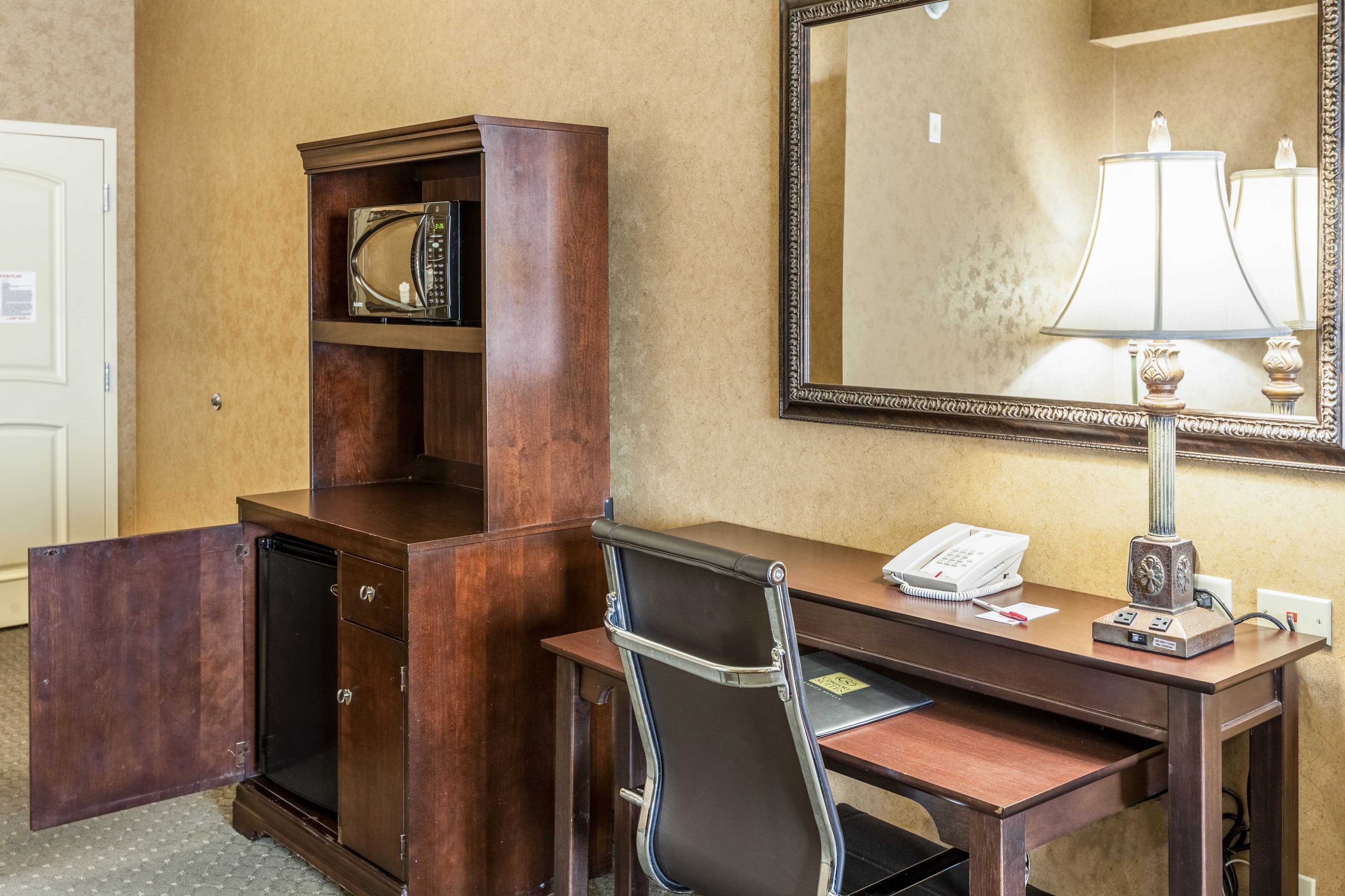 Comfort Suites Alamo/River walk — 12
