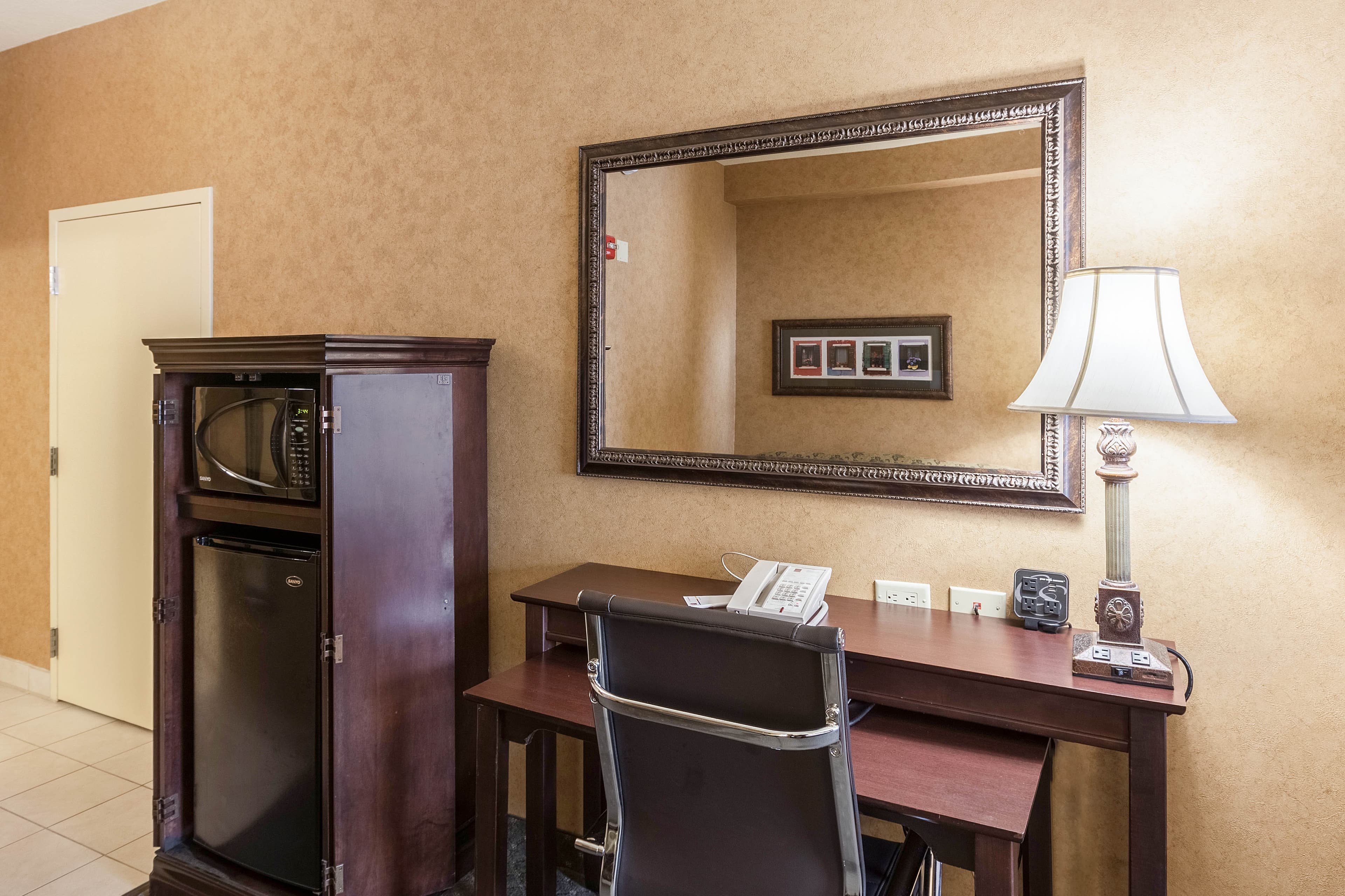 Comfort Suites Alamo/River walk — 21