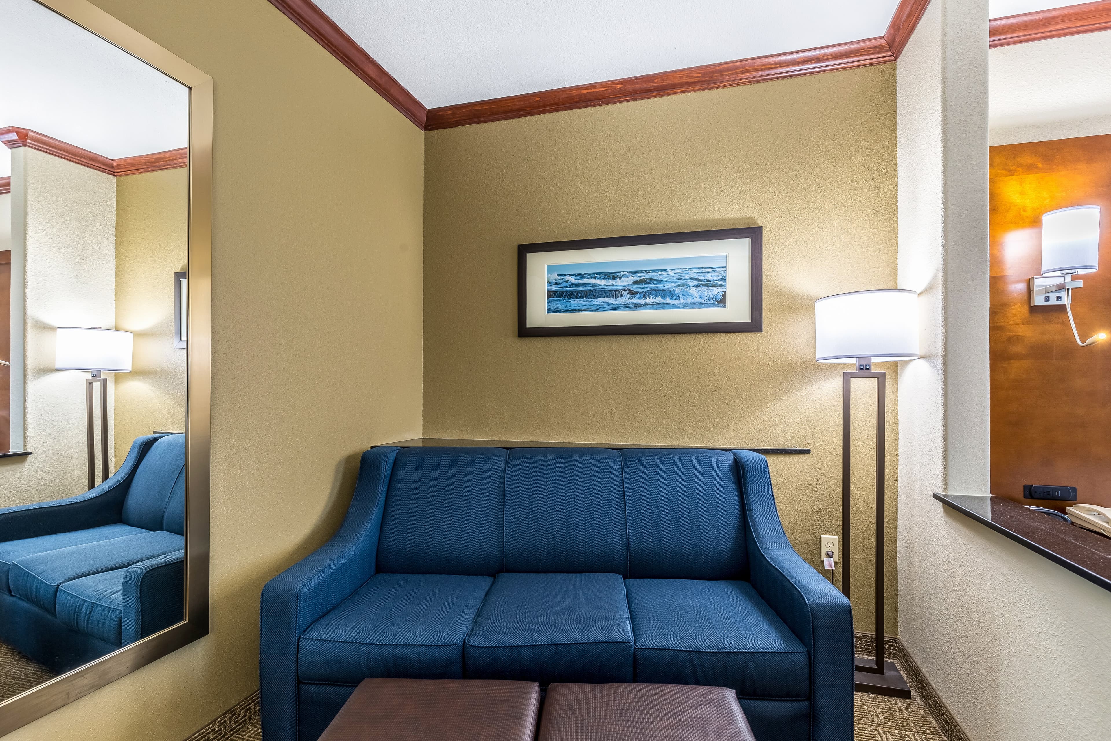 Comfort Suites Galveston Cruise Port Area - Beachside — 24
