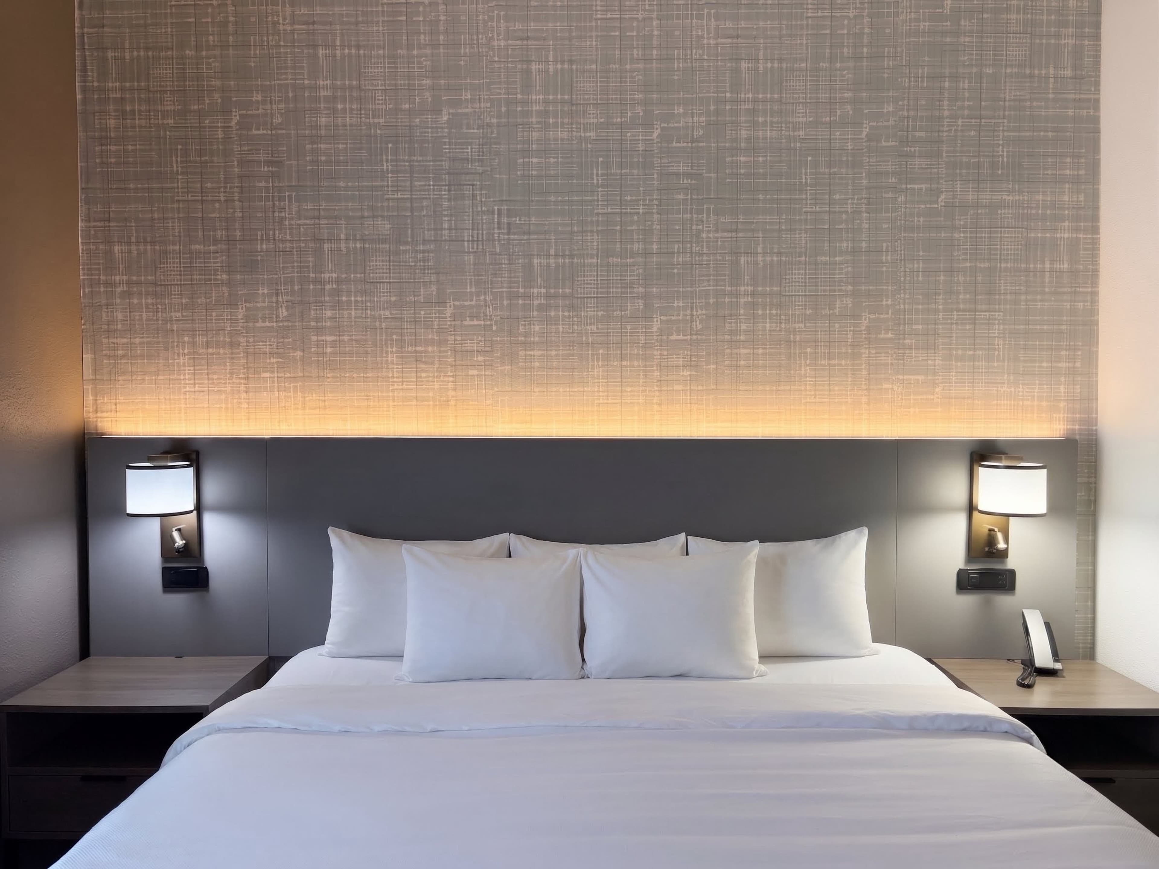 Comfort Suites Galveston Cruise Port Area - Beachside — 21