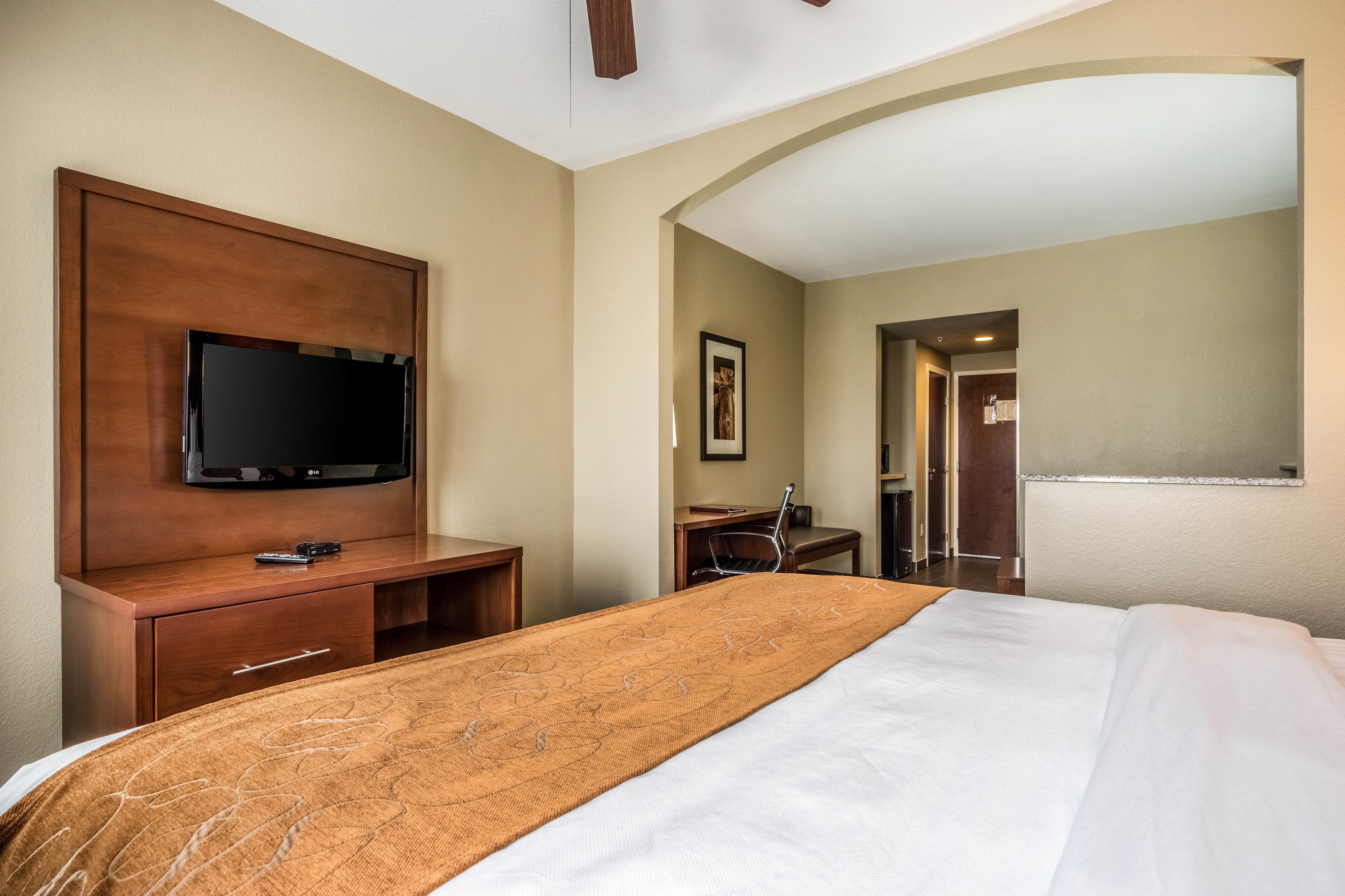 Comfort Suites Near Texas State University — 15