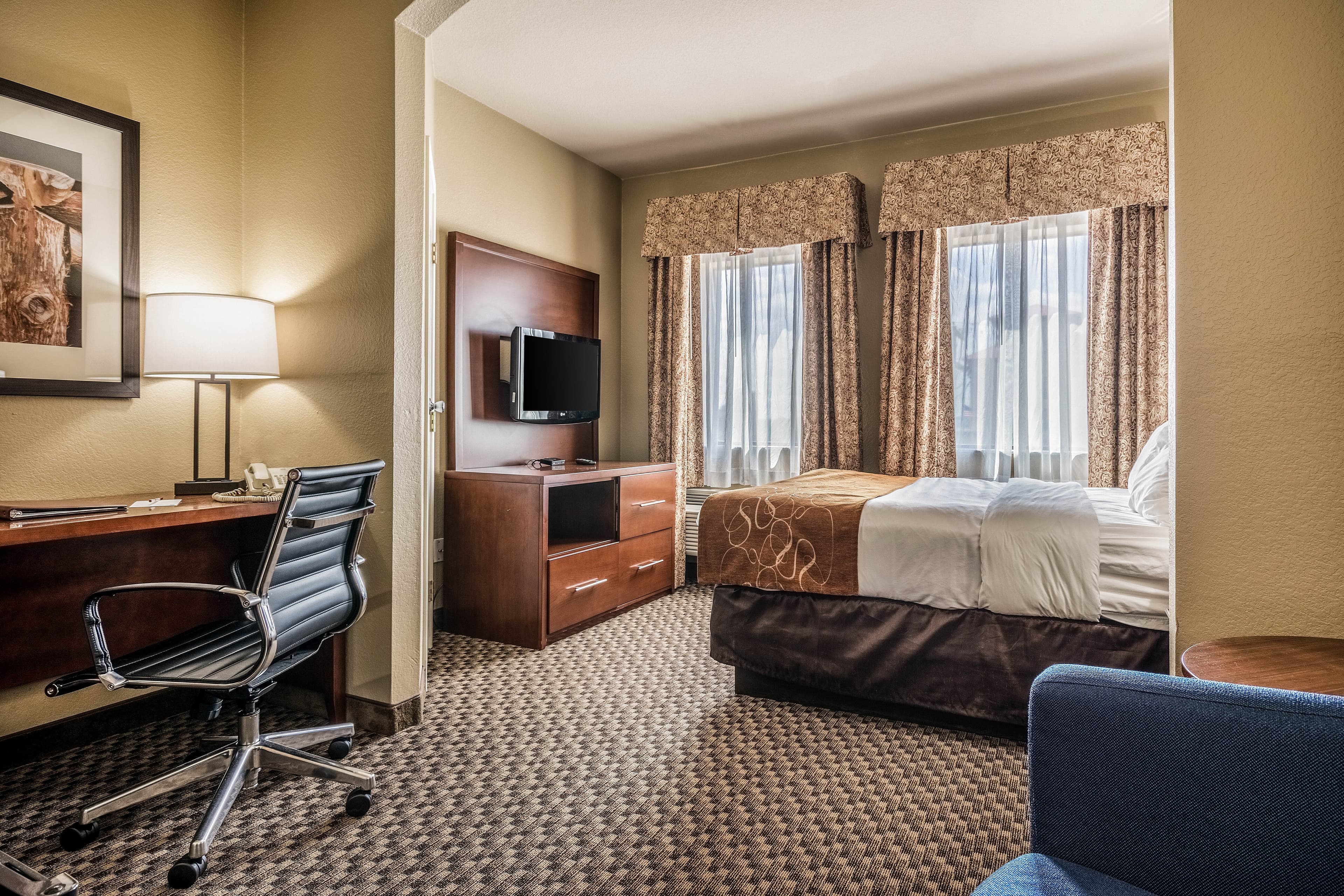 Comfort Suites Near Texas State University — 18