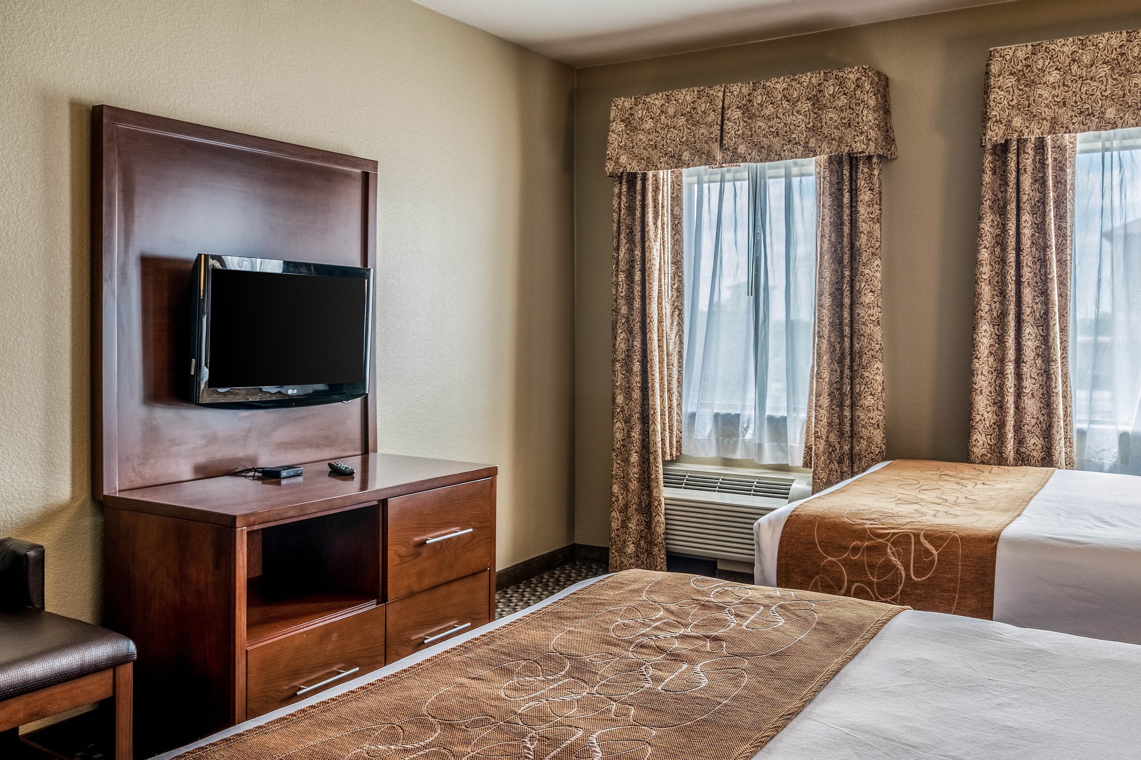 Comfort Suites Near Texas State University — 24