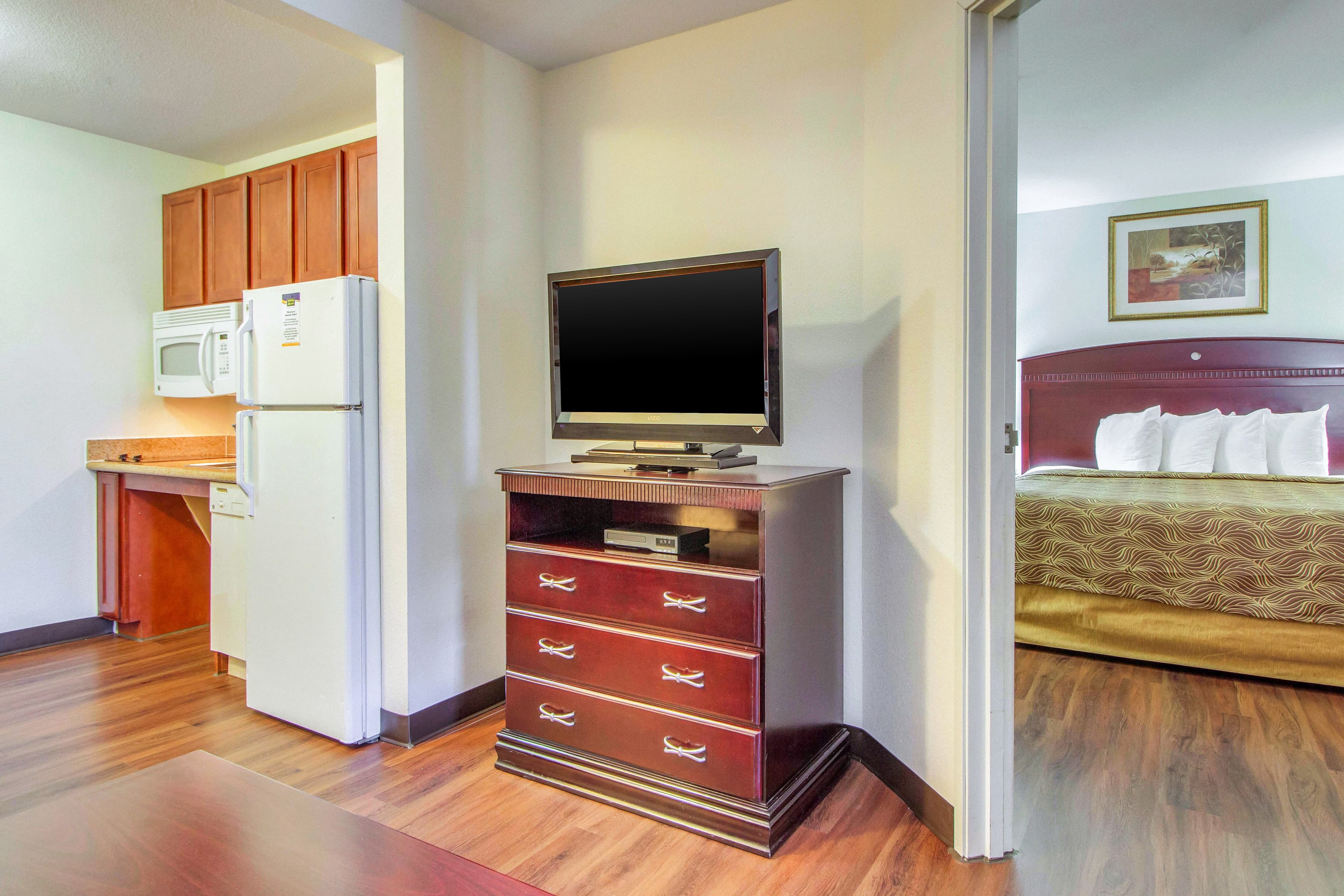MainStay Suites Texas Medical Center/Reliant Park — 11
