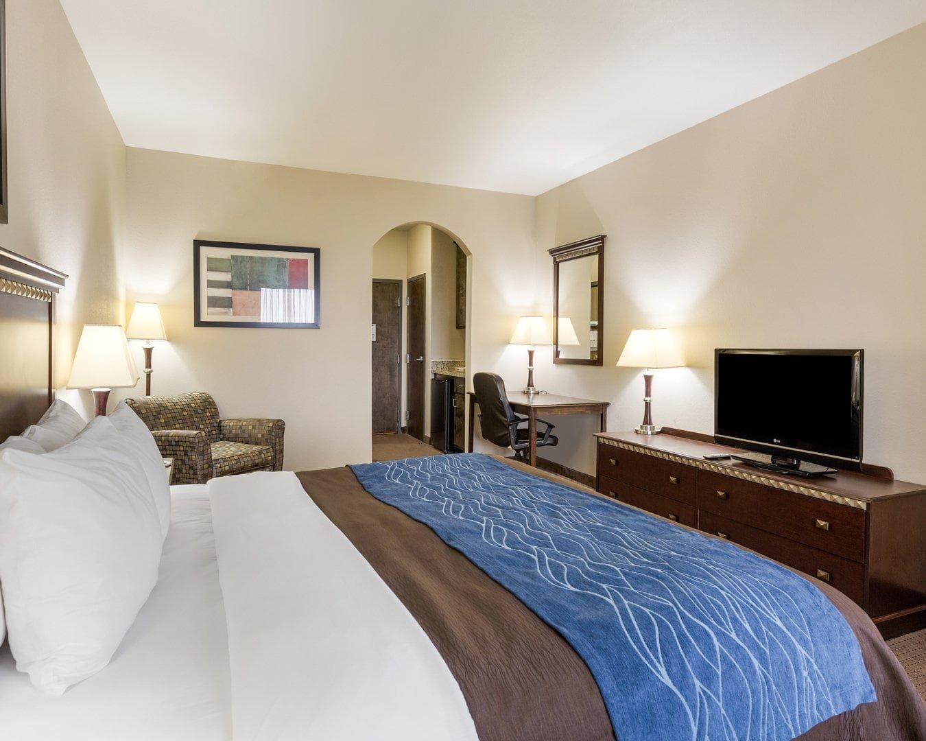 Comfort Inn & Suites Winnie — 6