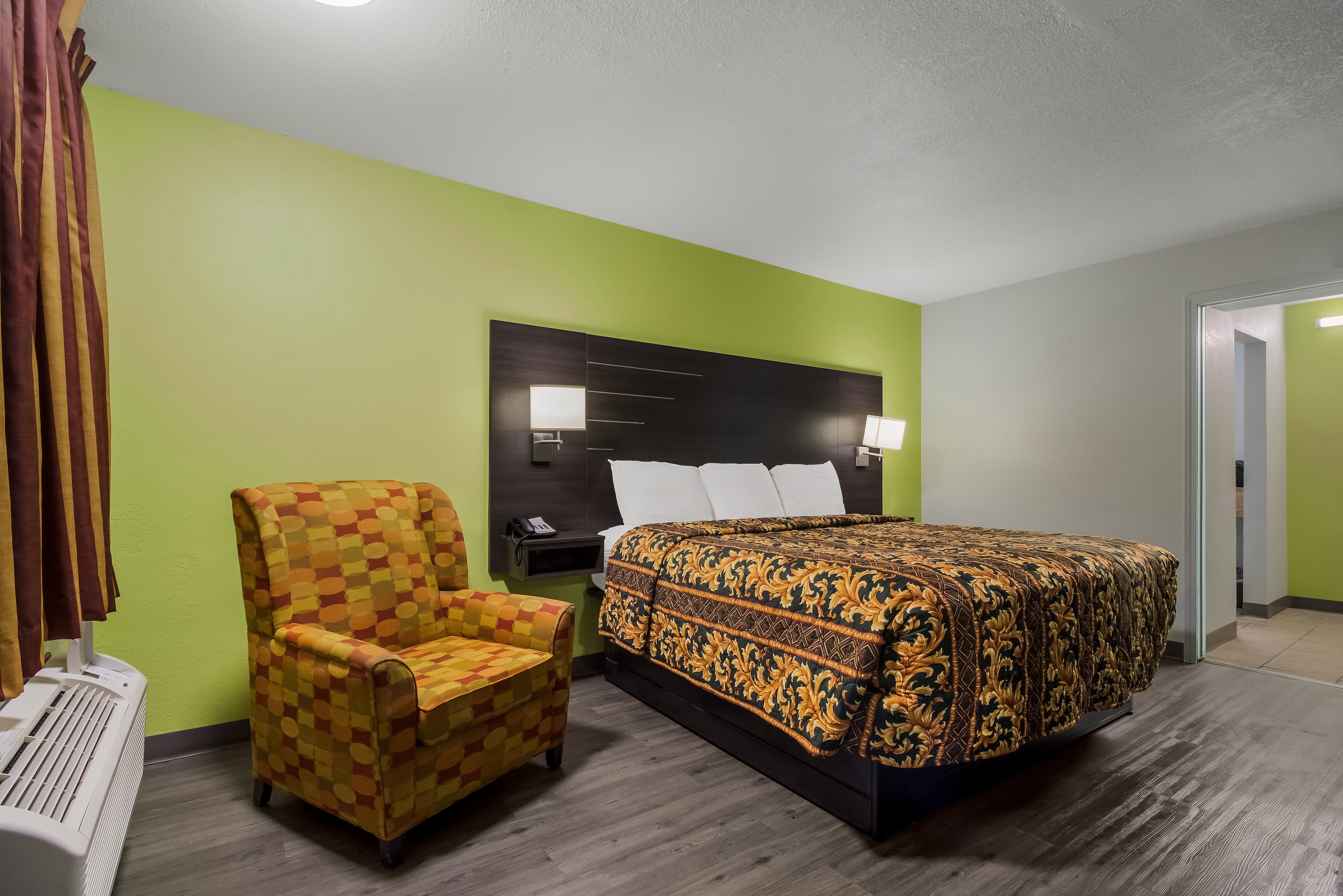 Rodeway Inn Conference Center — 12