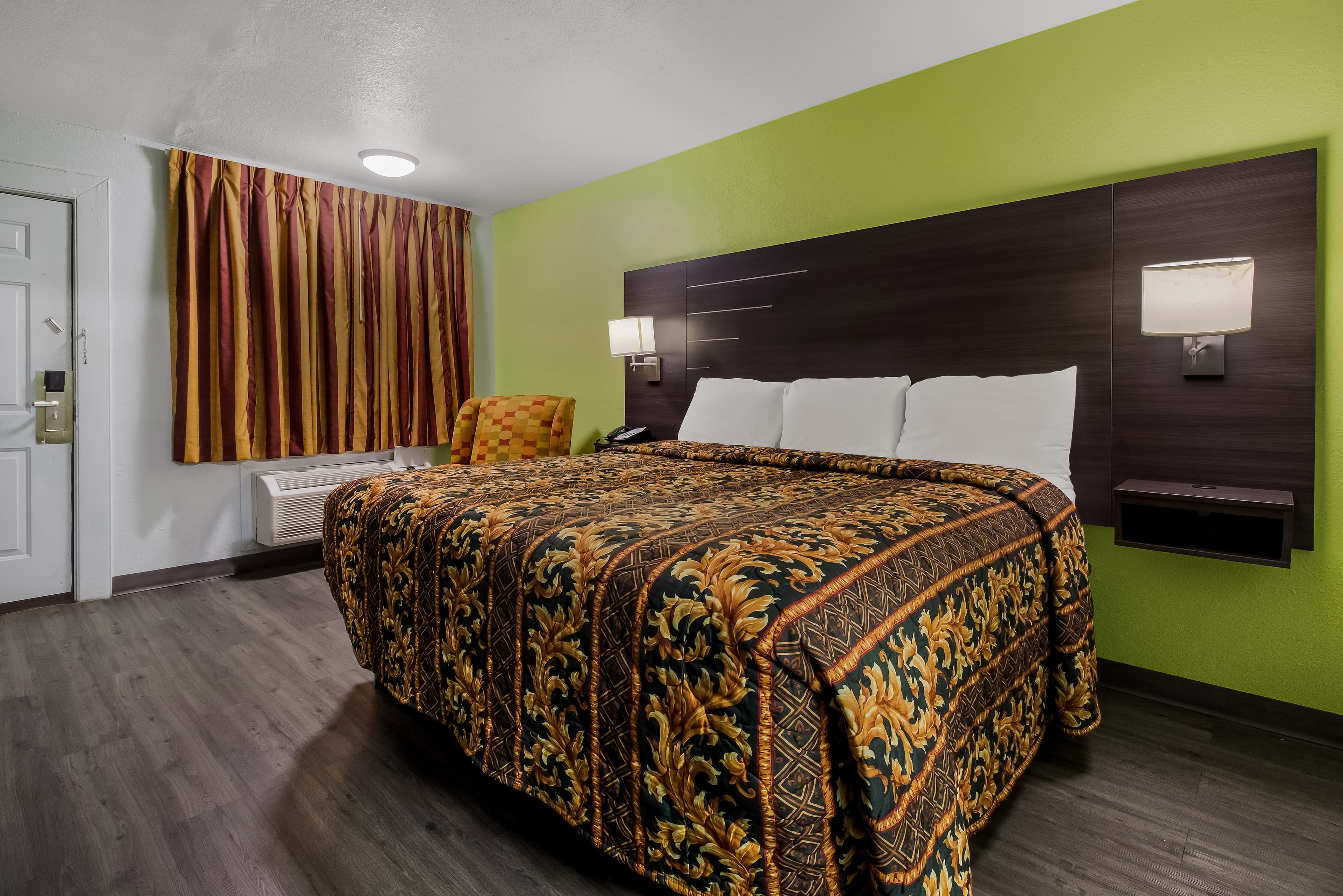 Rodeway Inn Conference Center — 14
