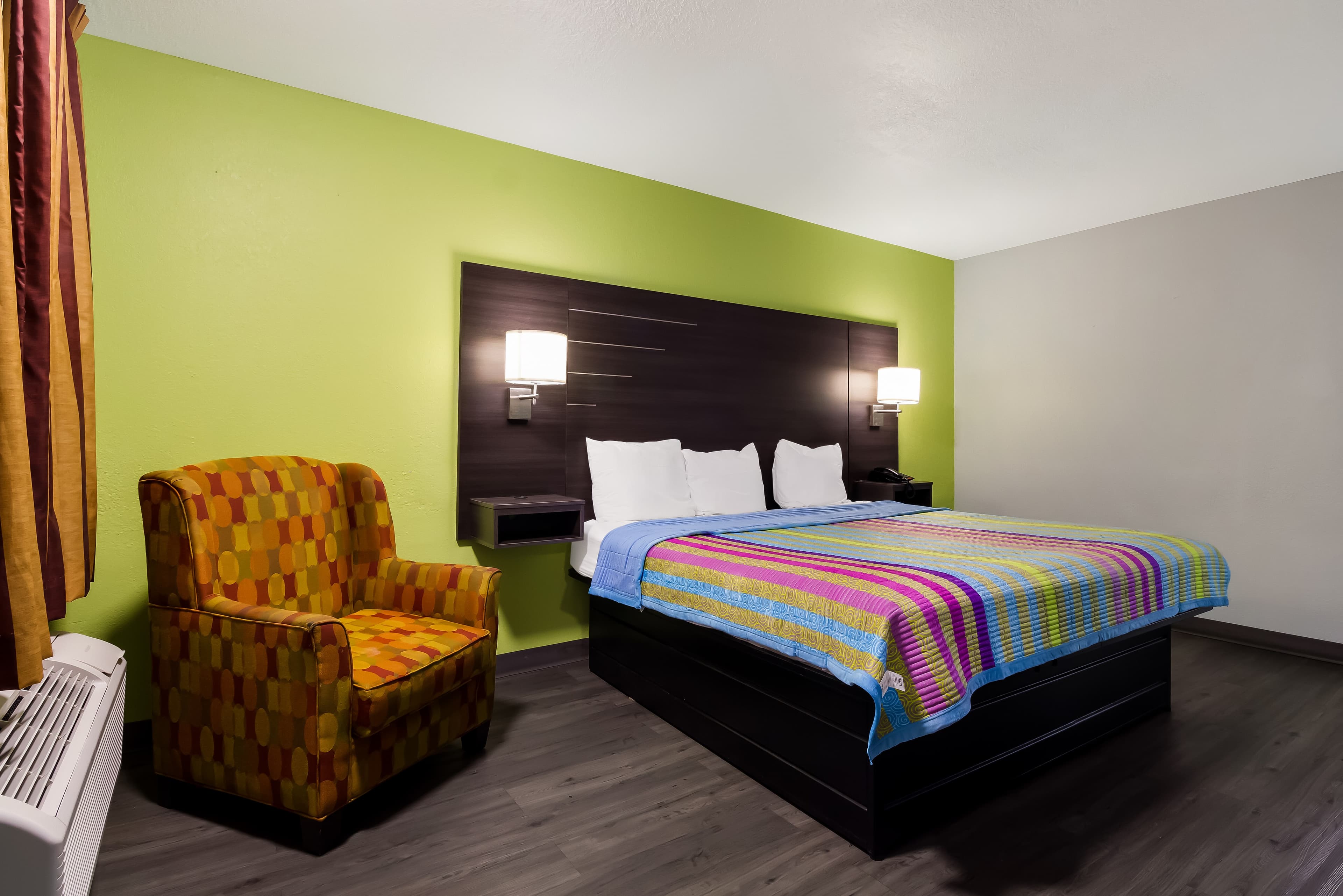 Rodeway Inn Conference Center — 16