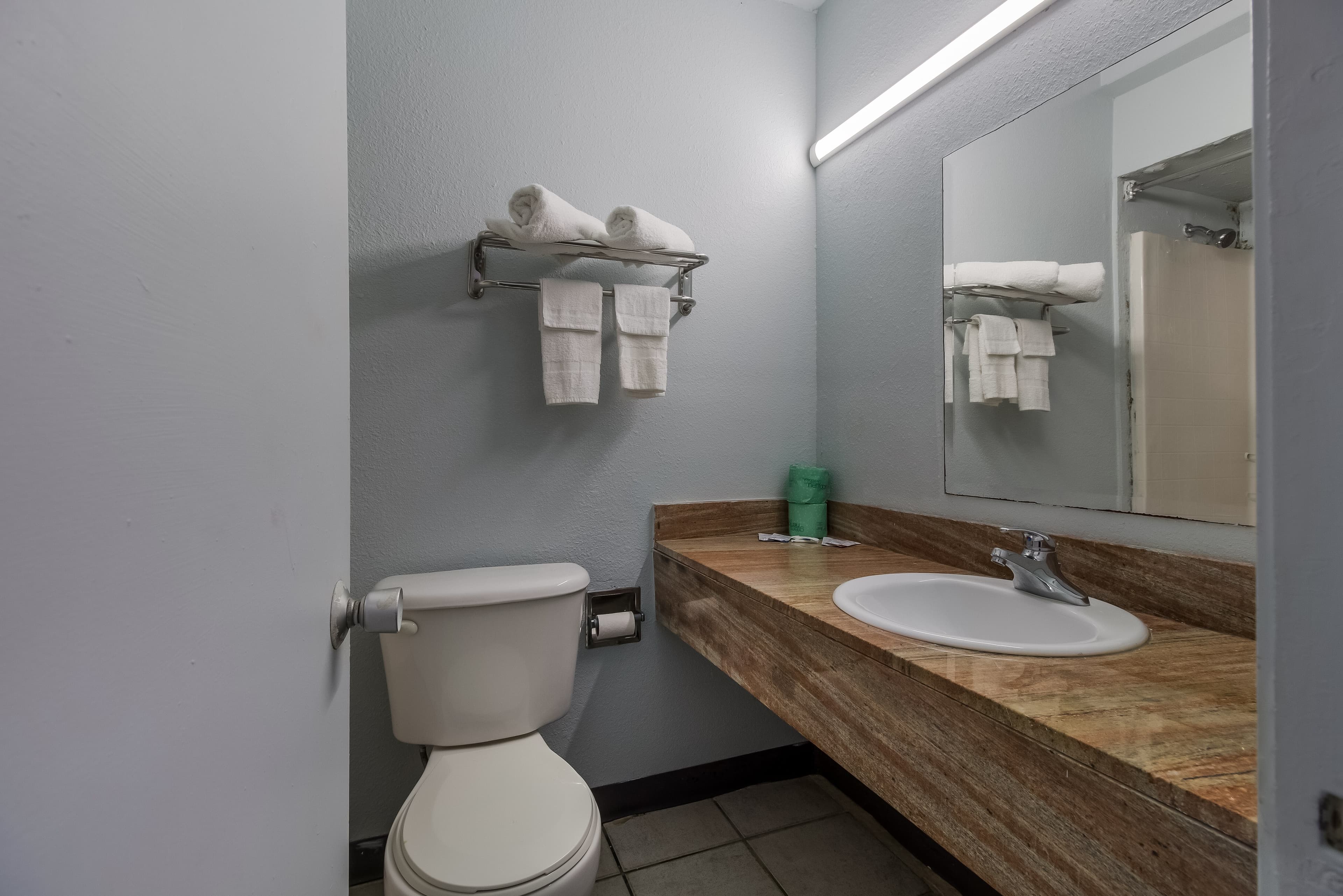 Rodeway Inn Conference Center — 11