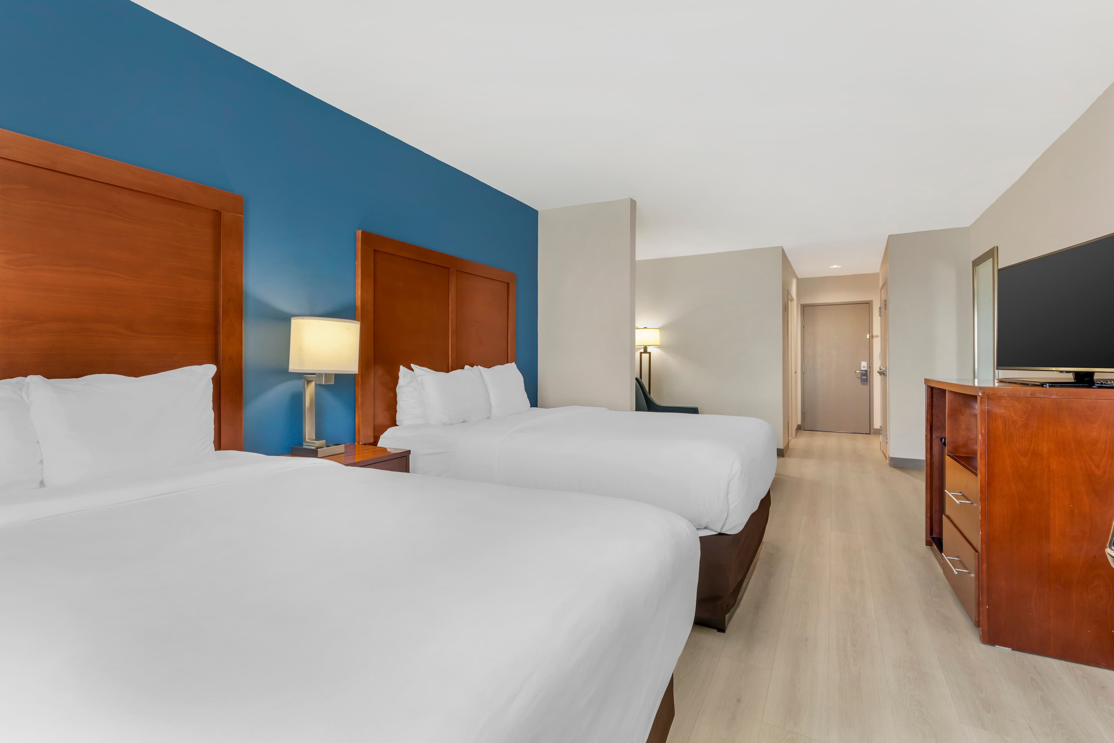 Comfort Inn & Suites Red Oak - Dallas Area — 17