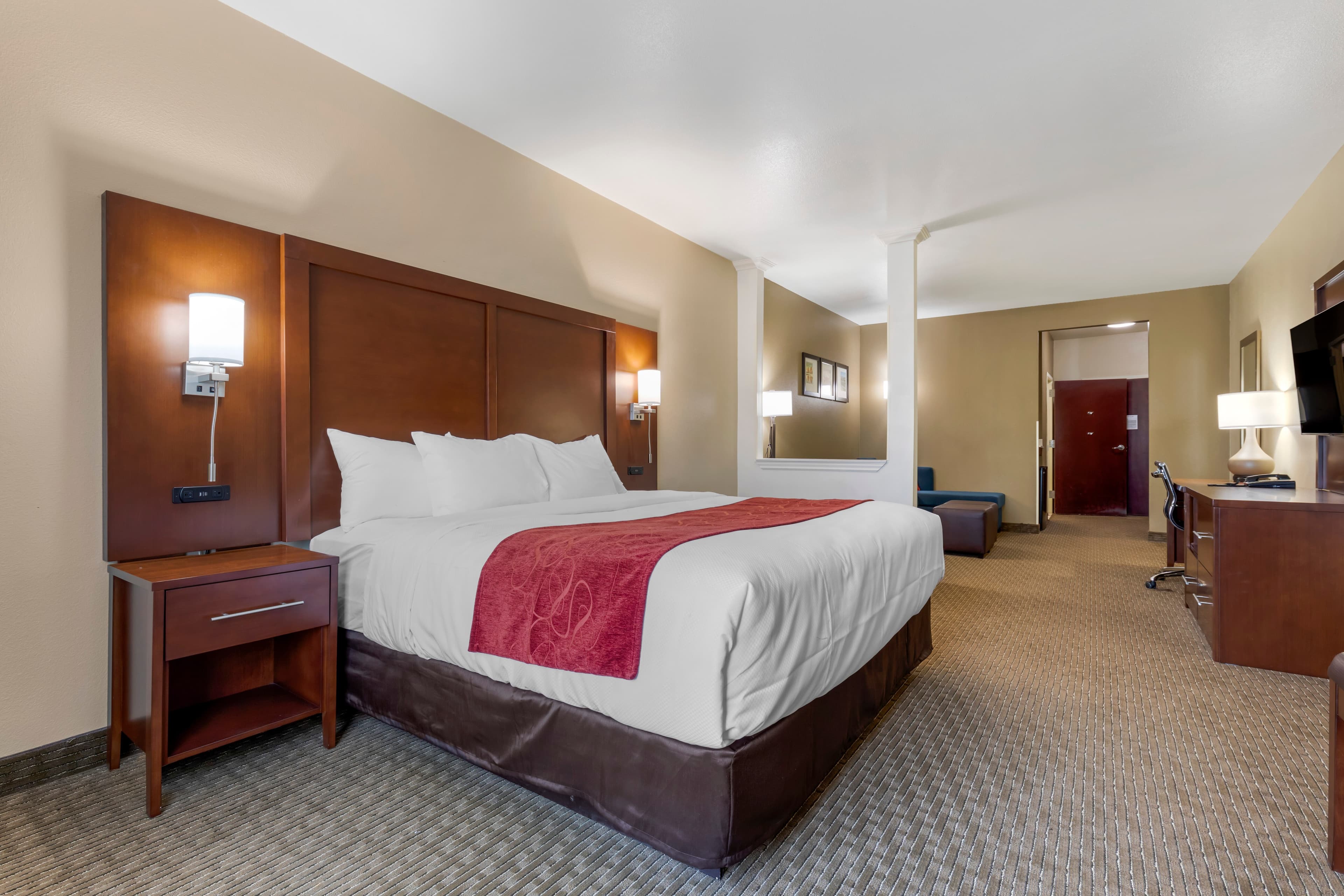 Comfort Suites Copperas Cove - Image 4