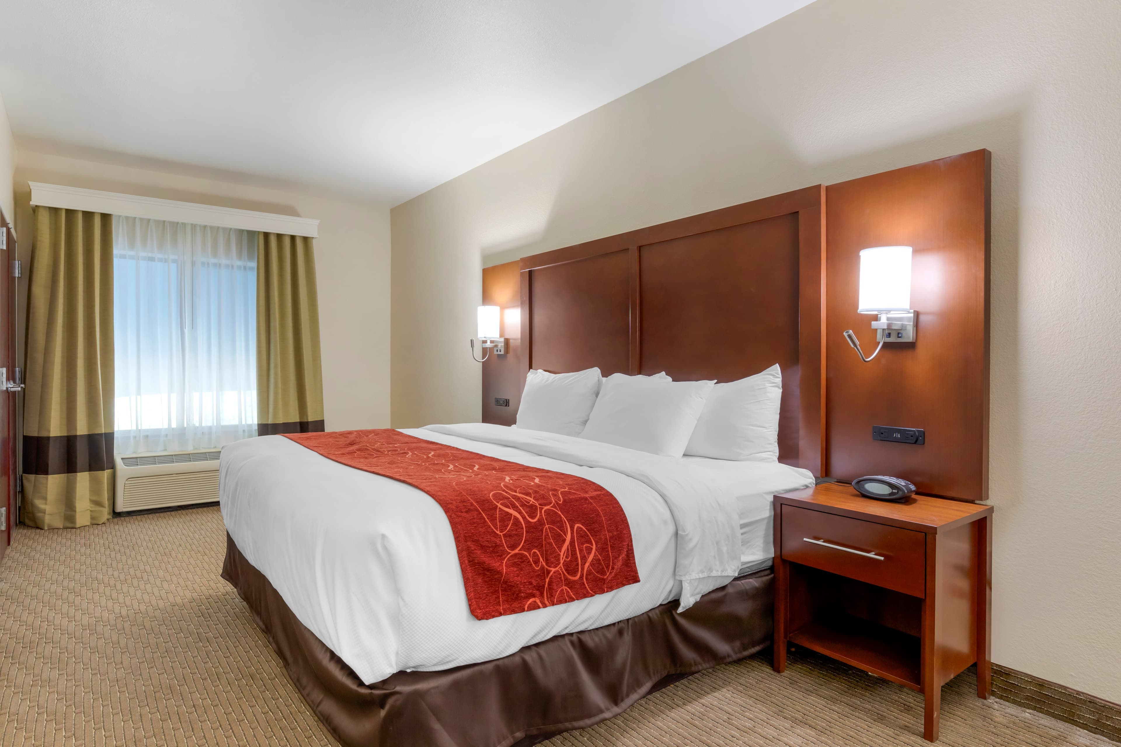 Comfort Suites Copperas Cove — 13