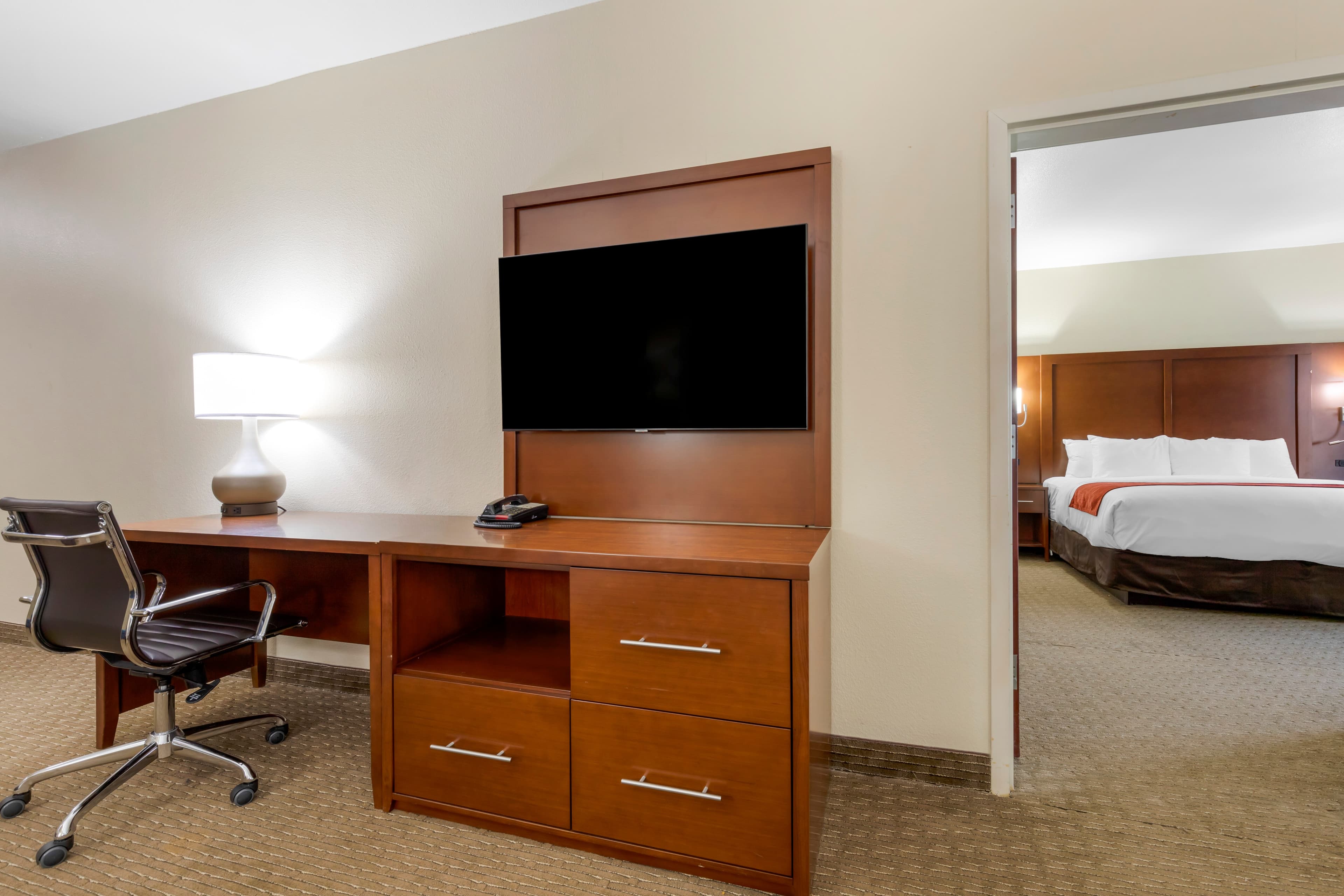 Comfort Suites Copperas Cove — 14