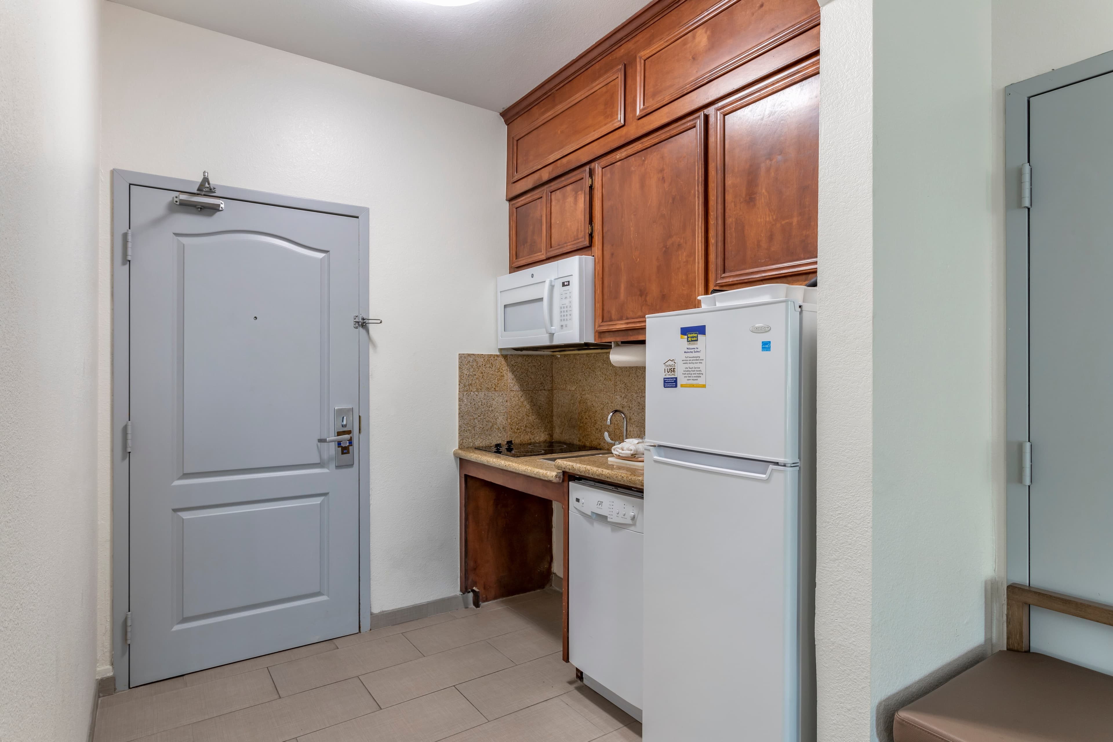MainStay Suites Port Arthur - Beaumont South — 6