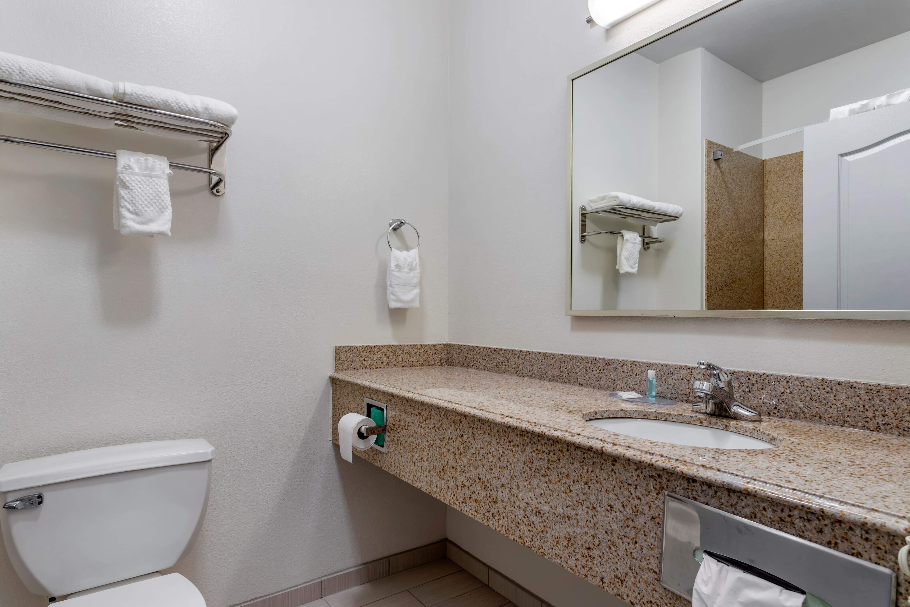 MainStay Suites Port Arthur - Beaumont South — 11