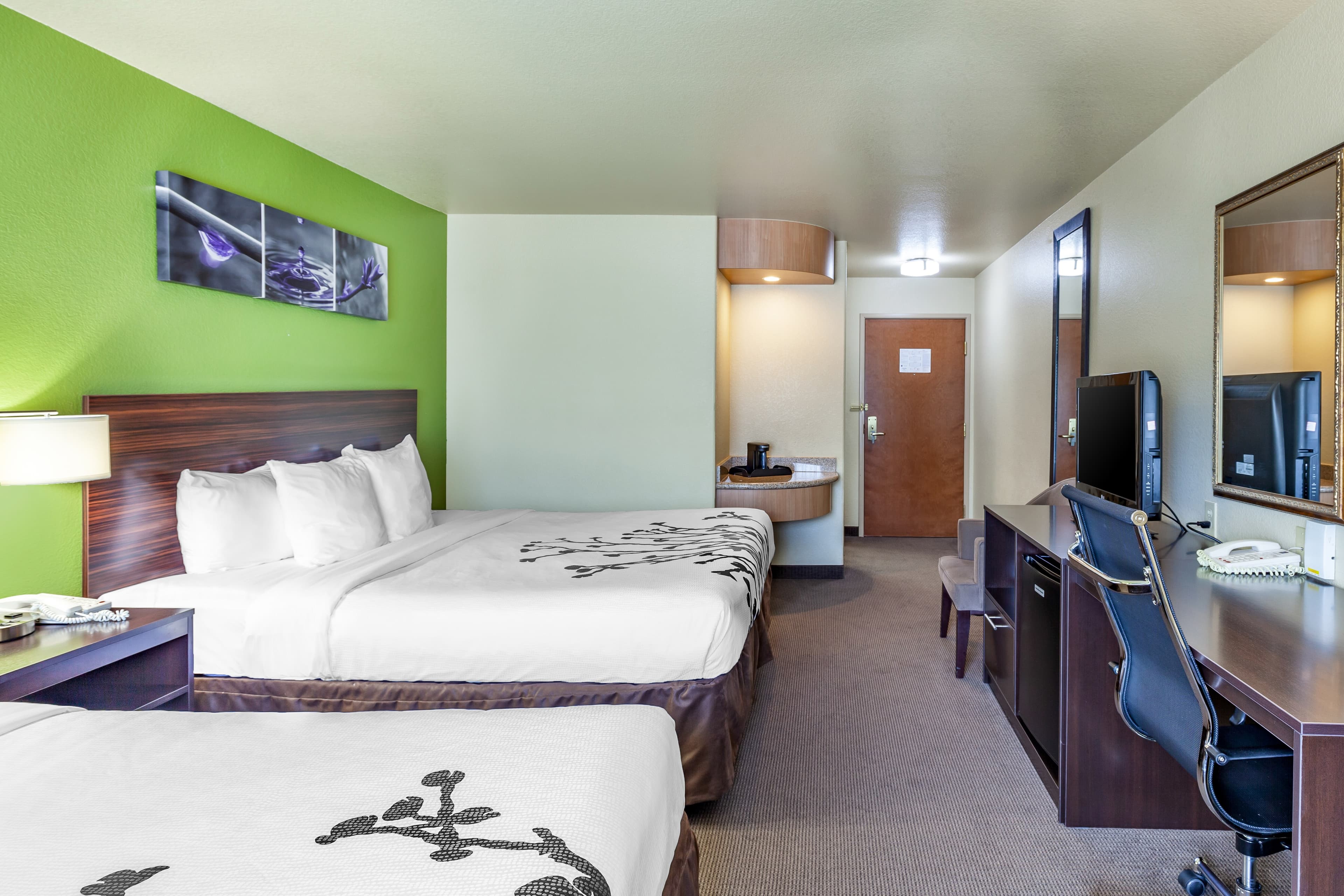 Sleep Inn & Suites Hewitt - South Waco — 9
