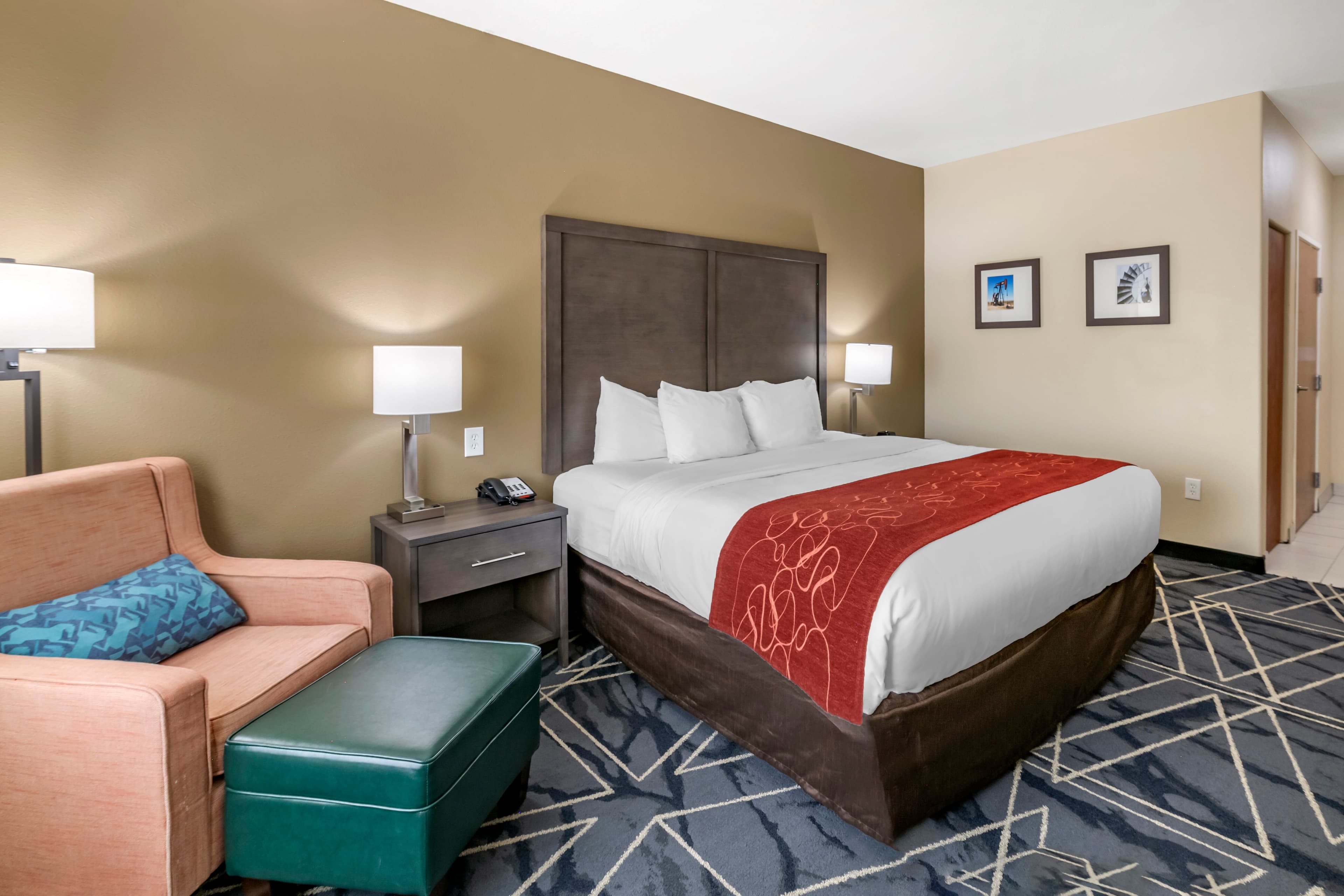 Comfort Inn & Suites Lubbock West - Image 4