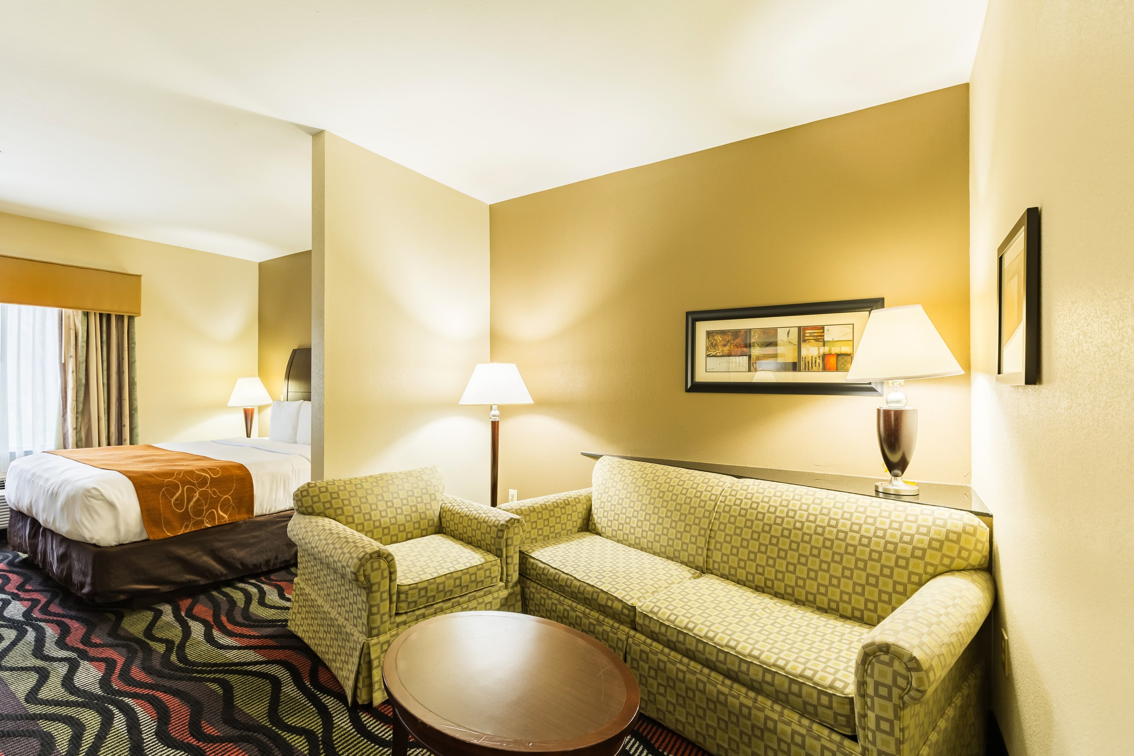 Comfort Suites Beaumont I-10 — 14