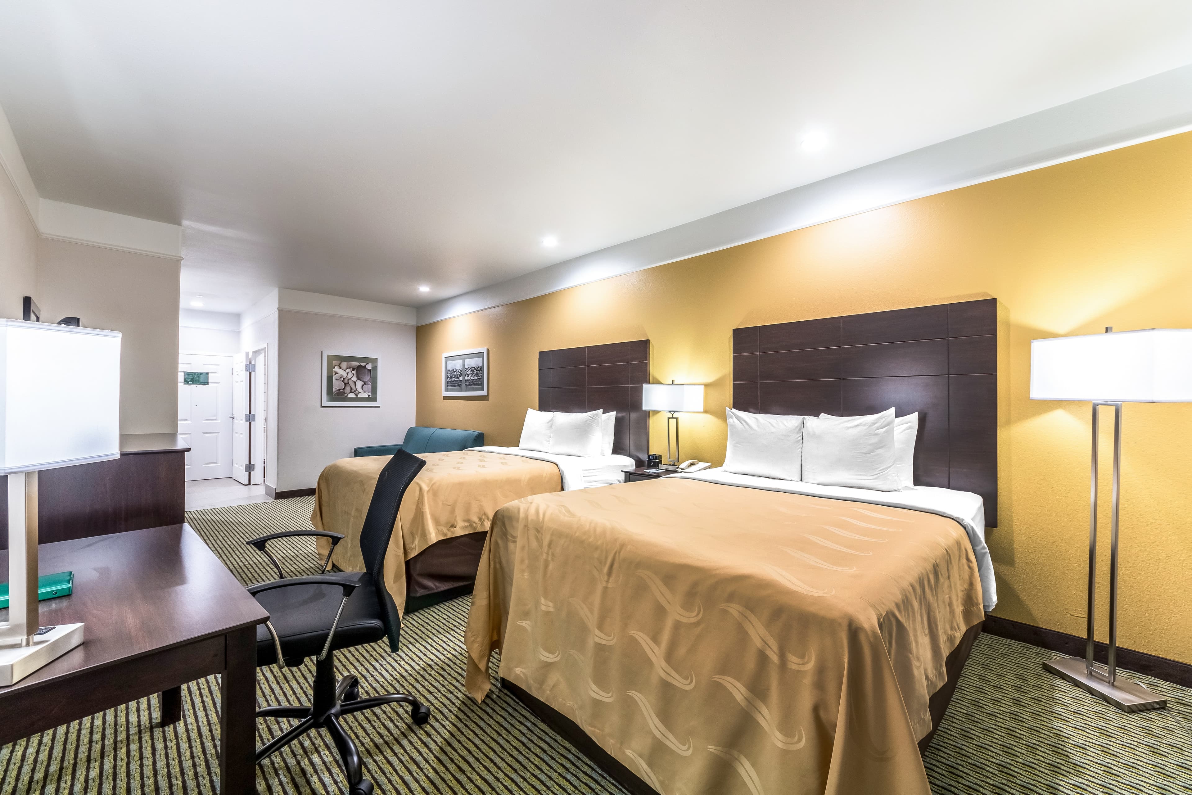 Quality Inn & Suites SeaWorld North — 8