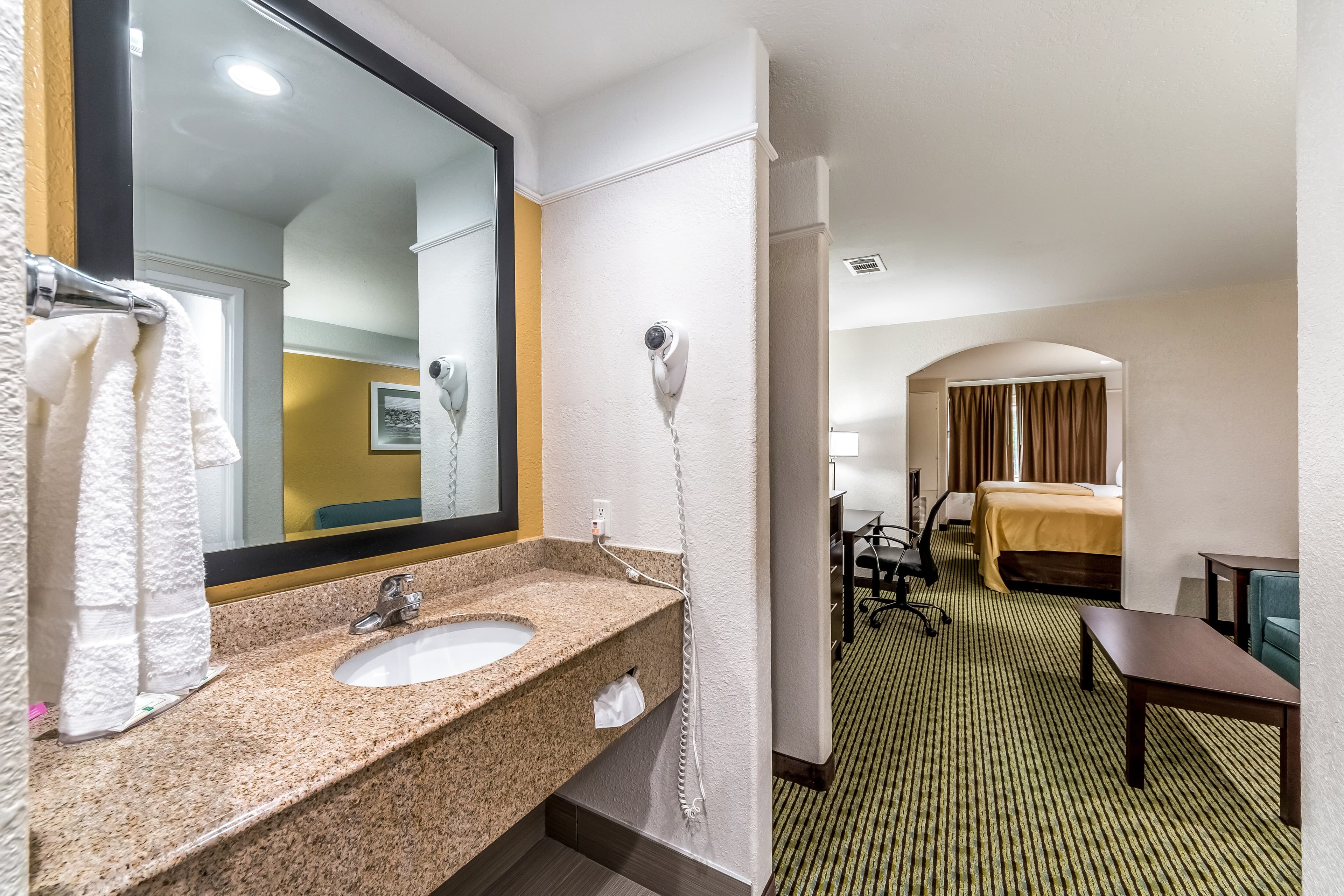 Quality Inn & Suites SeaWorld North — 26